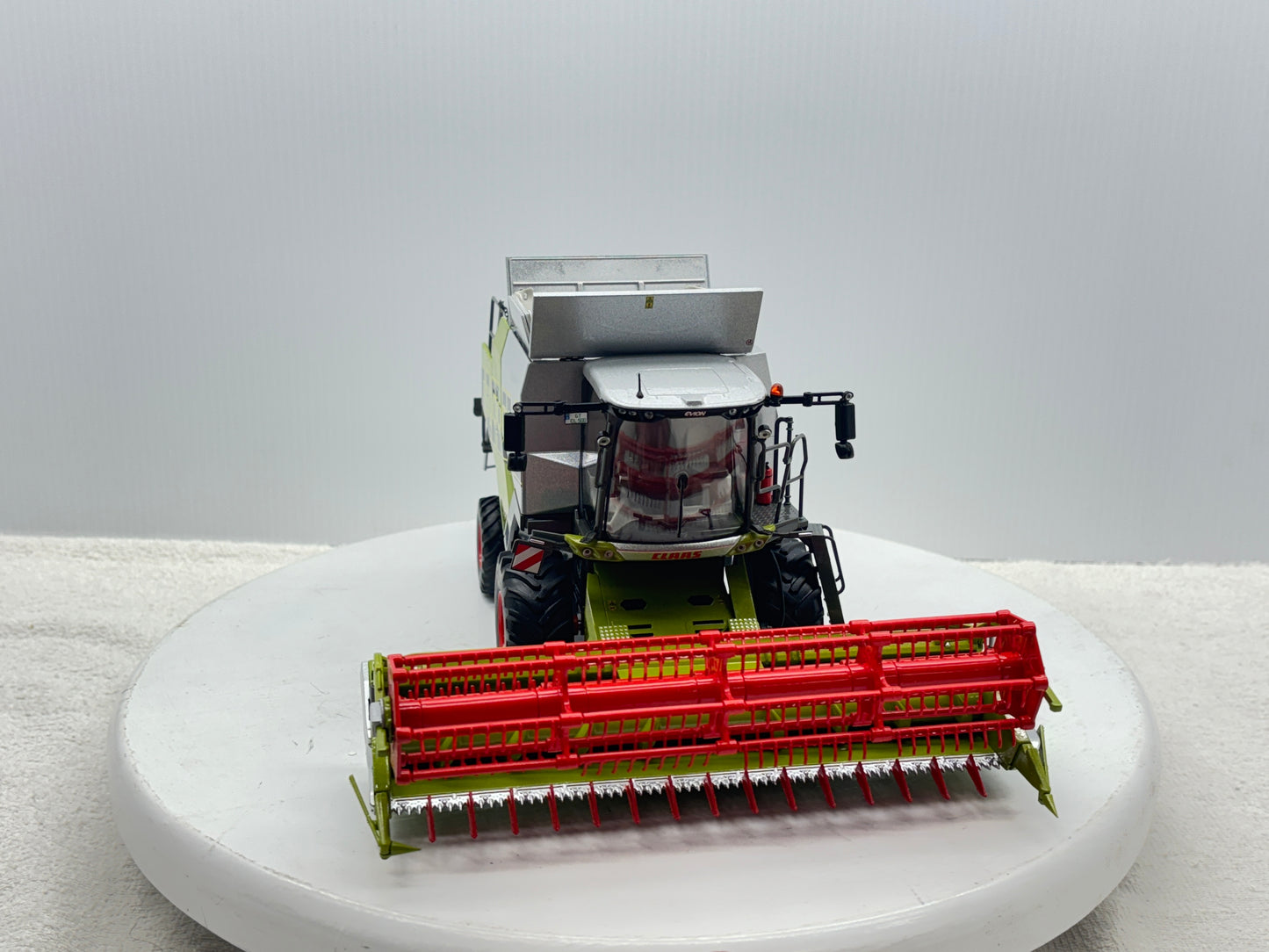 1/32 Claas 450
