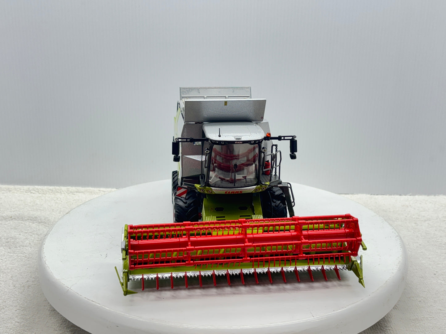 1/32 Claas 450