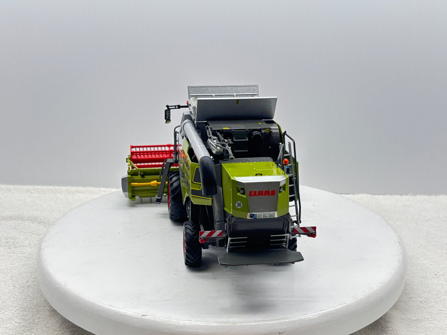 1/32 Claas 450
