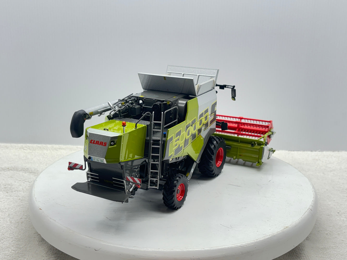 1/32 Claas 450