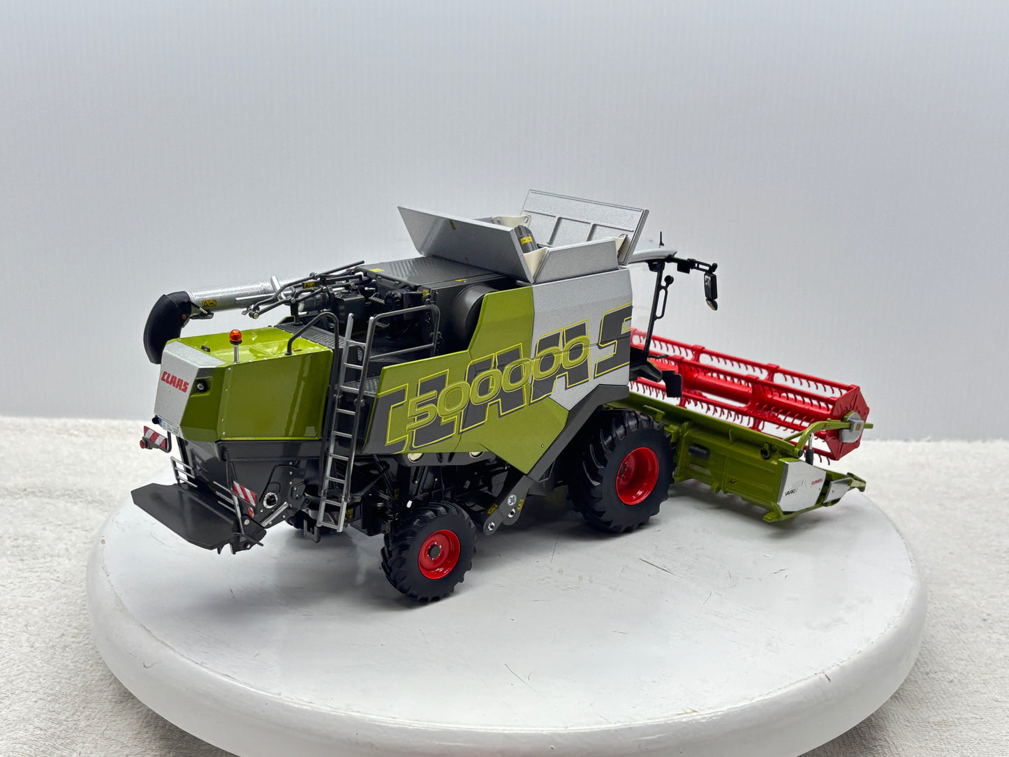 1/32 Claas 450