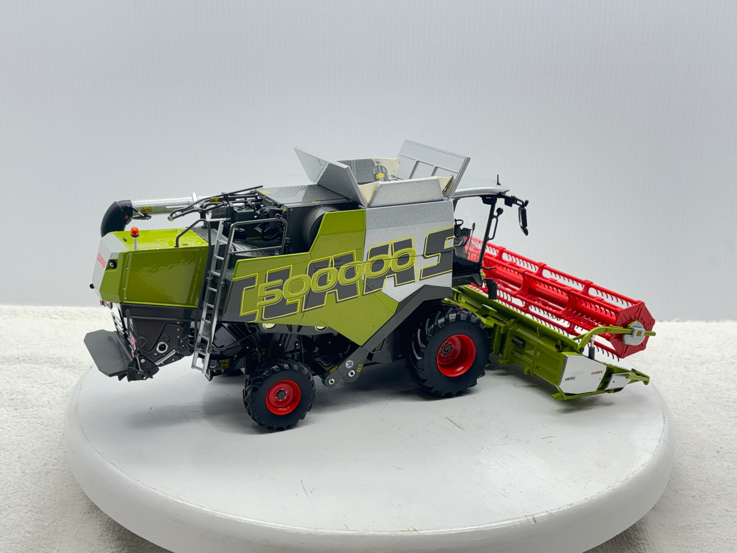 1/32 Claas 450