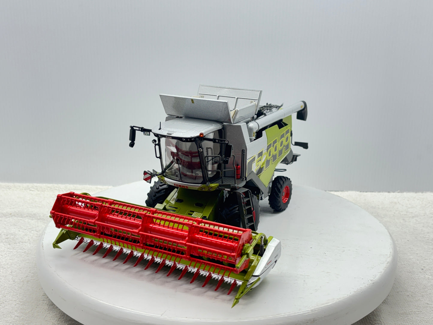 1/32 Claas 450