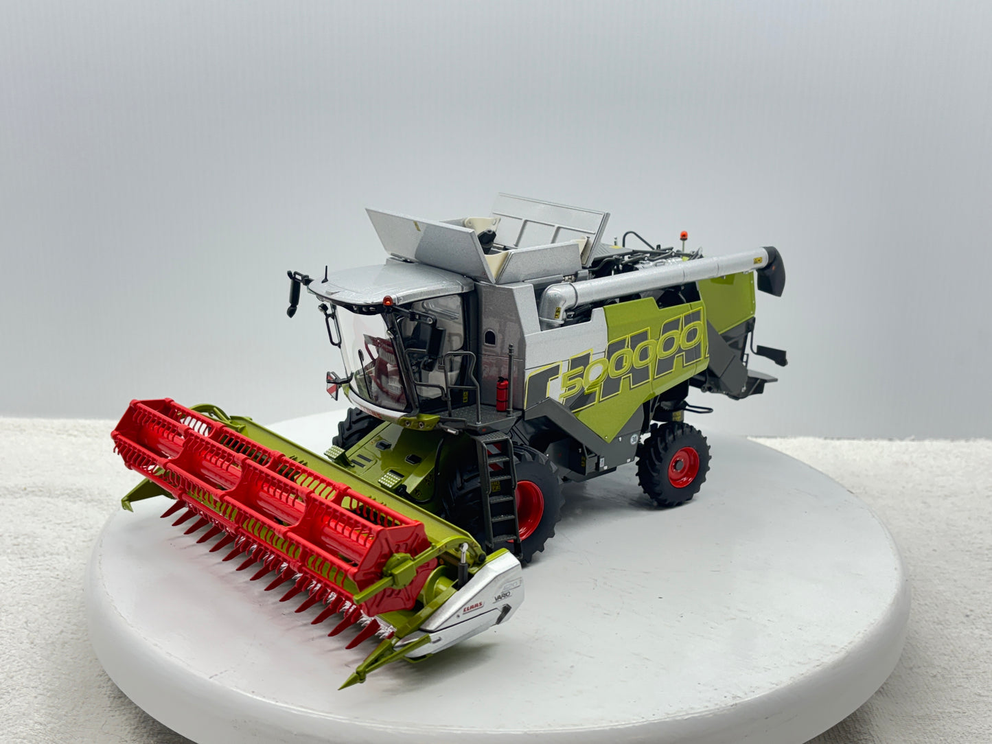 1/32 Claas 450