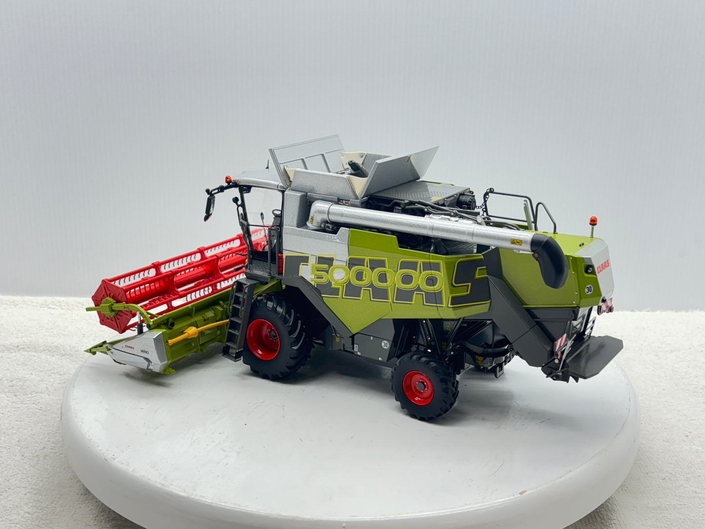 1/32 Claas 450