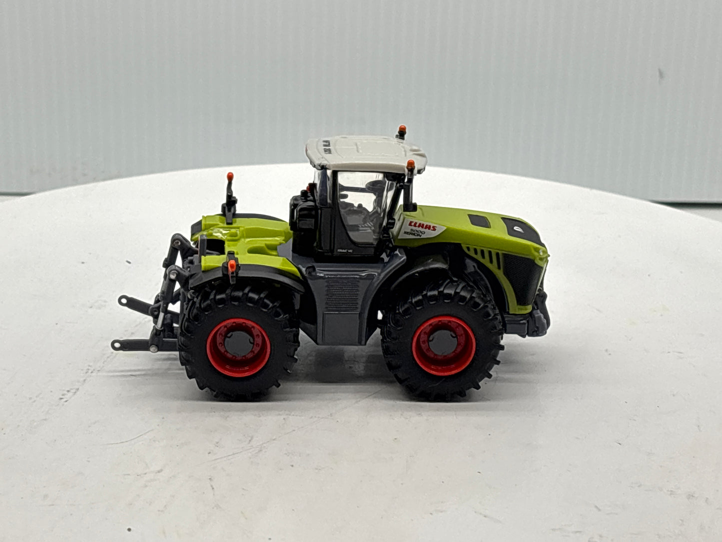 1/64 Claas 5000 Xerion NFTM