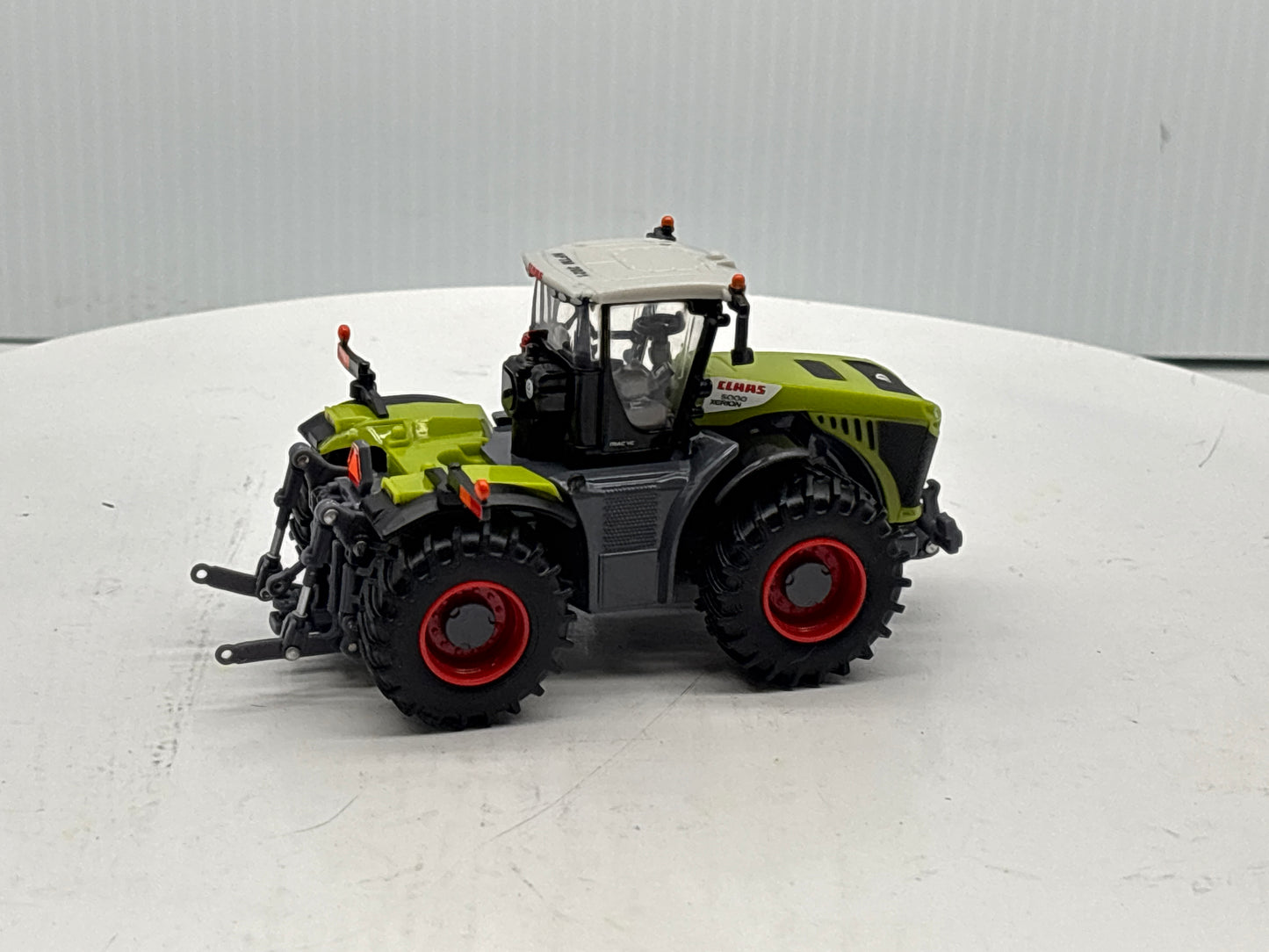 1/64 Claas 5000 Xerion NFTM