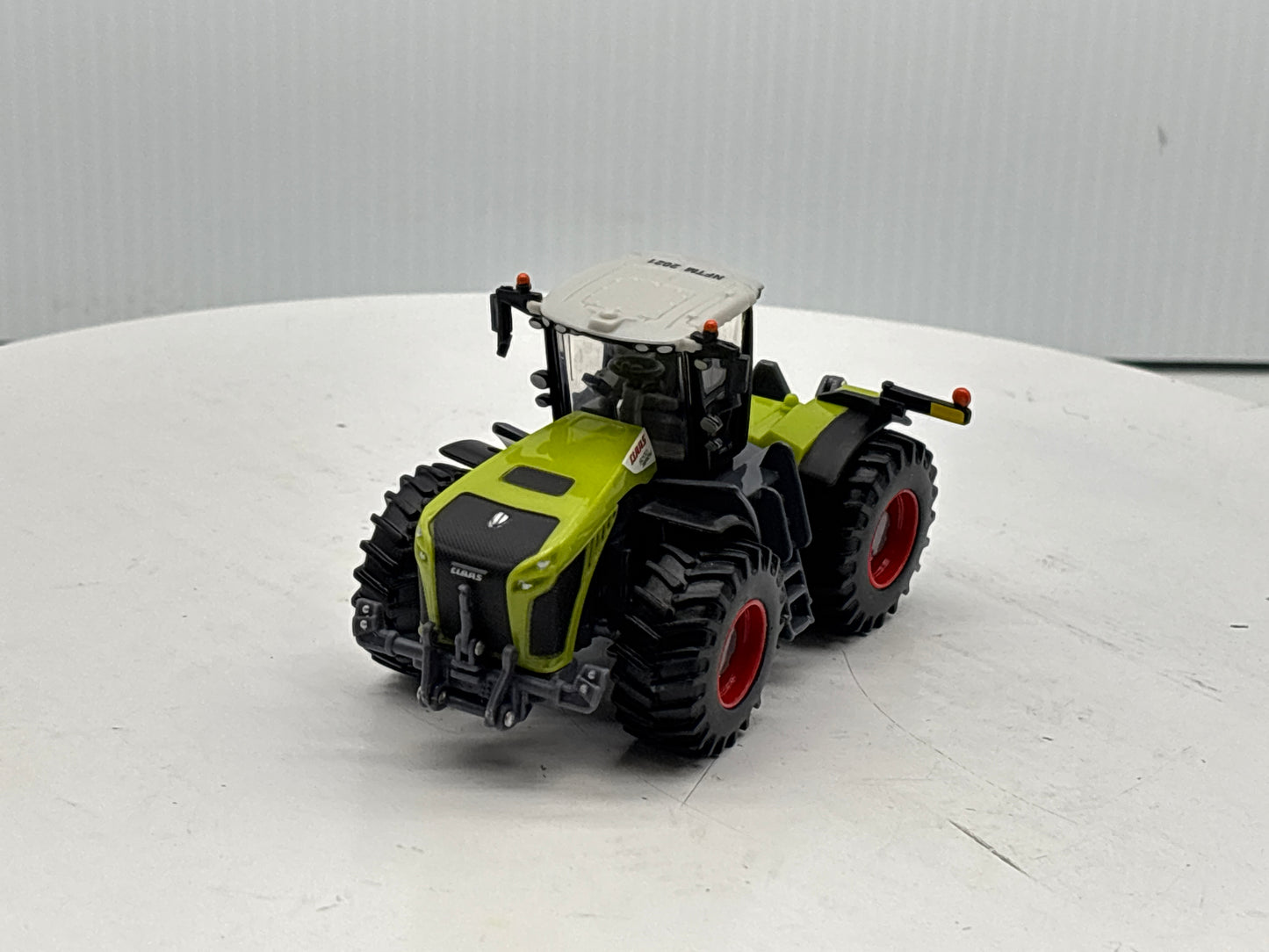 1/64 Claas 5000 Xerion NFTM