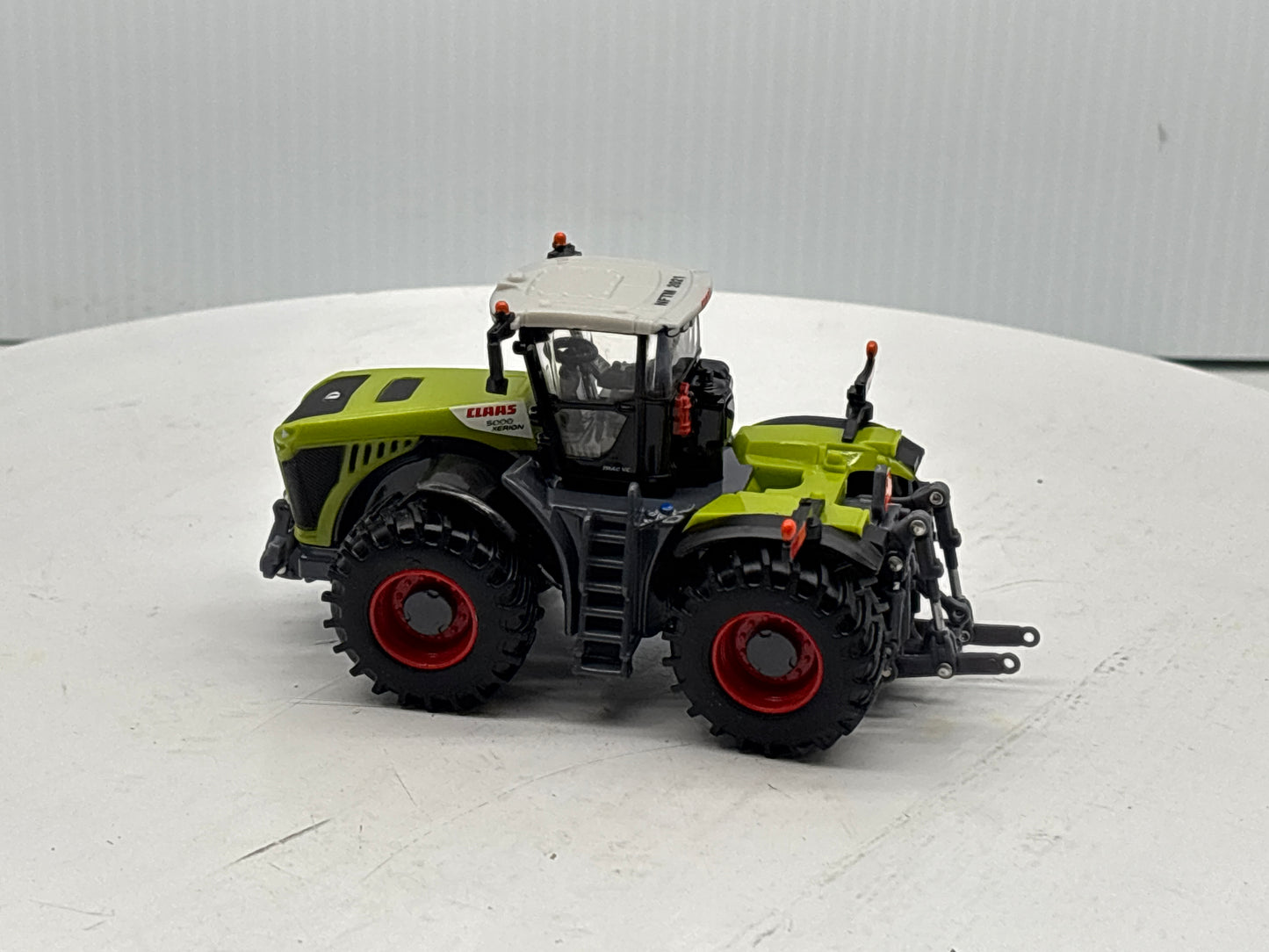 1/64 Claas 5000 Xerion NFTM