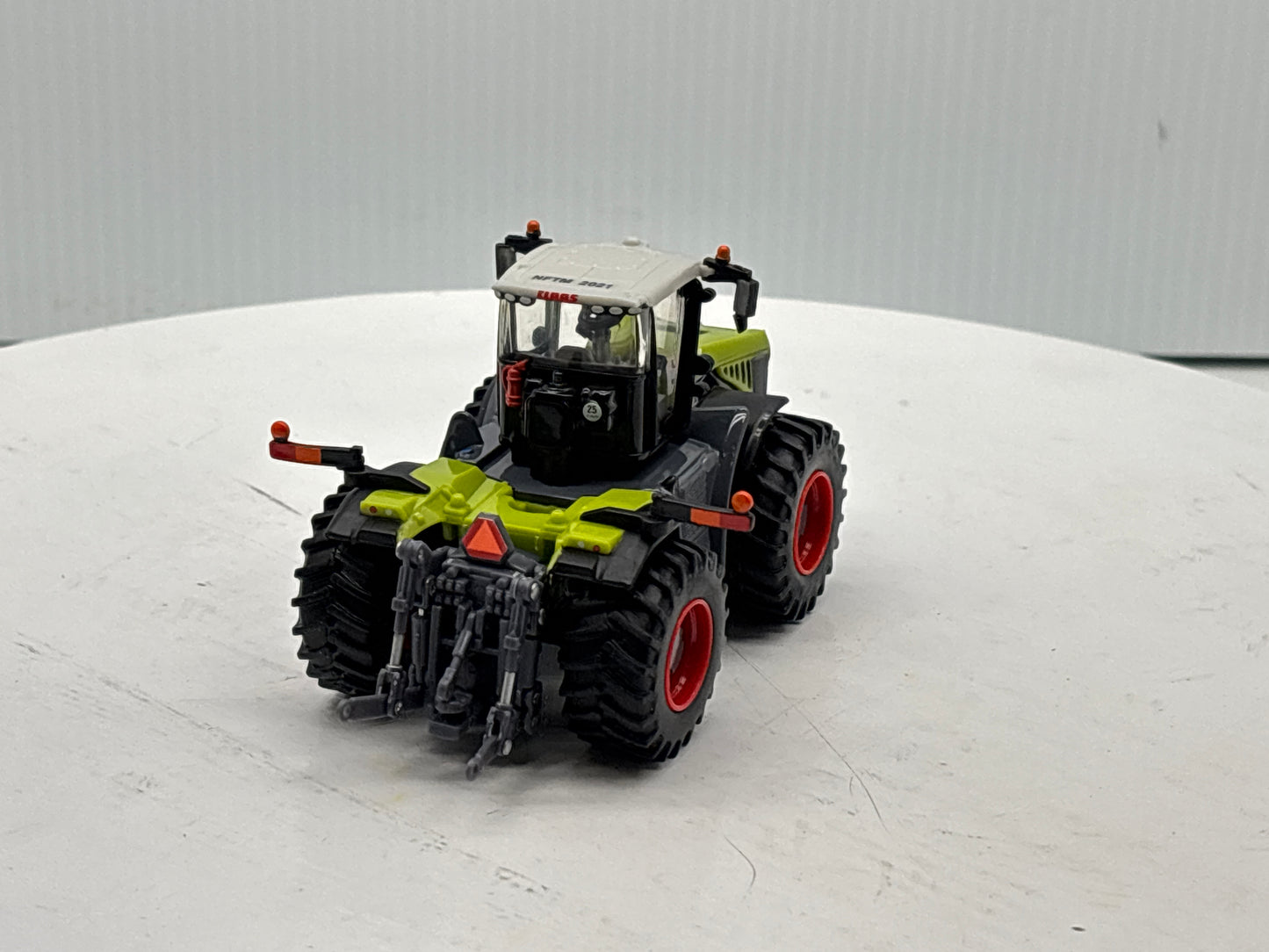 1/64 Claas 5000 Xerion NFTM