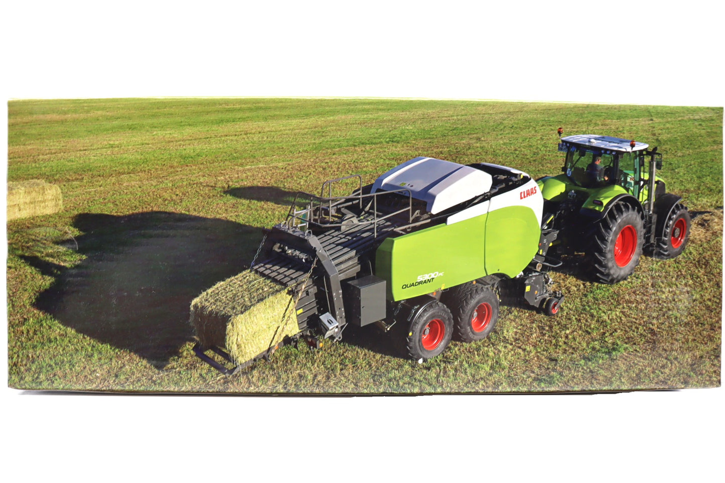 1/32 Claas 5300FC Quadrant