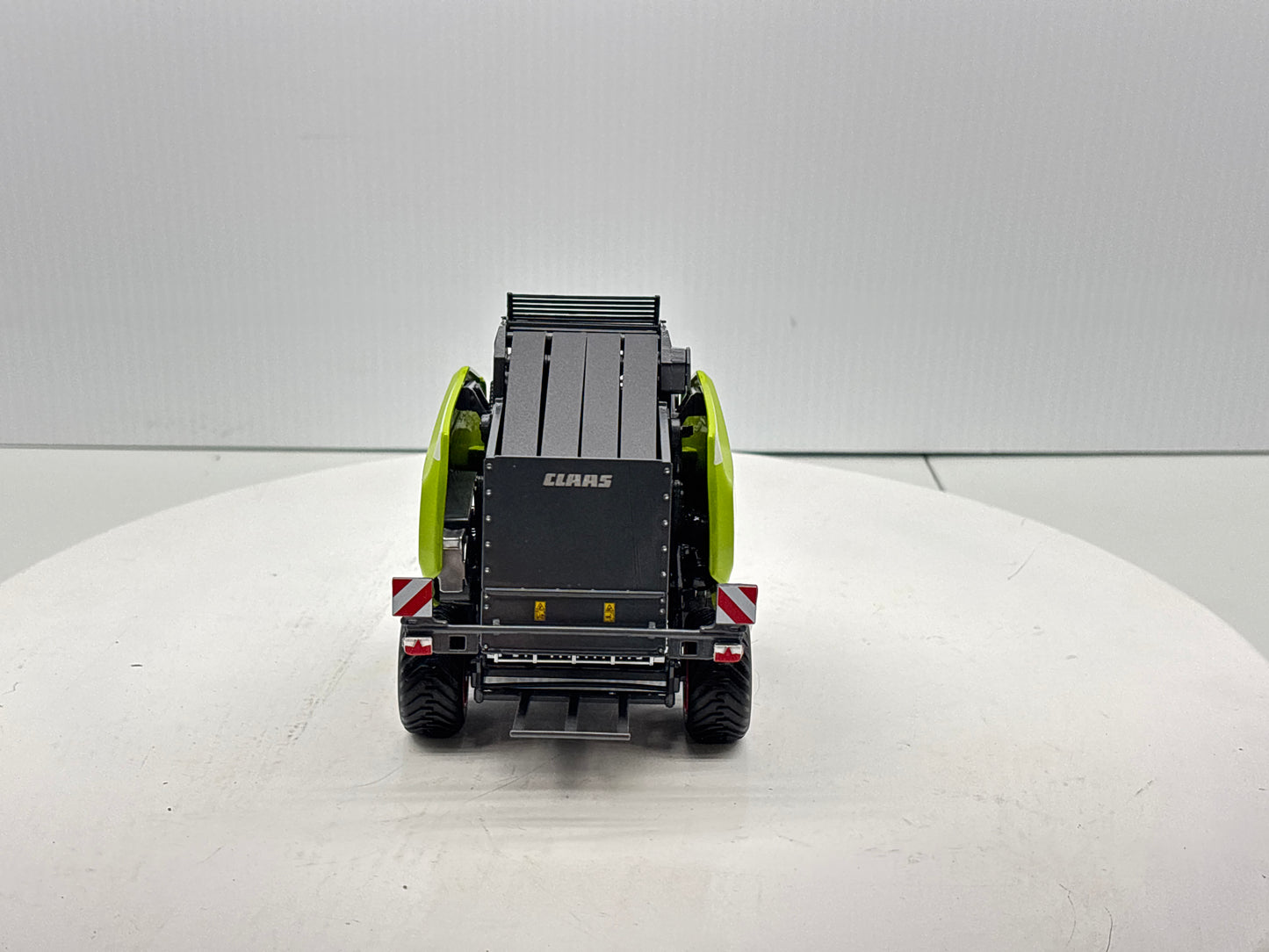 1/32 Claas 580 RF Variant