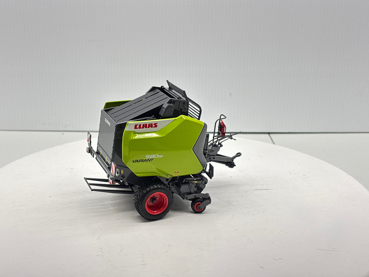 1/32 Claas 580 RF Variant