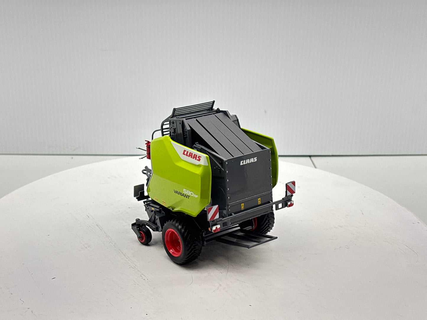 1/32 Claas 580 RF Variant