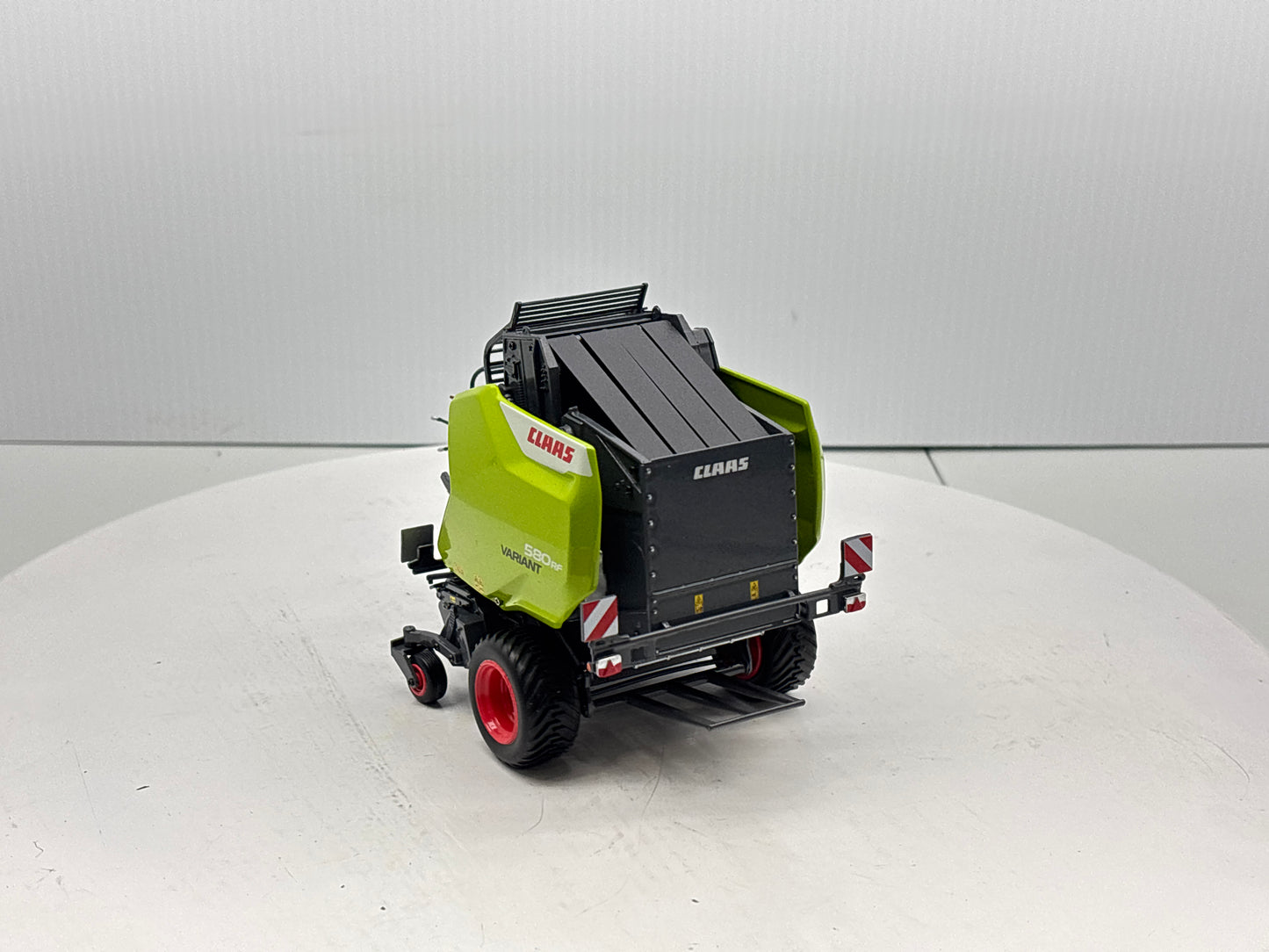 1/32 Claas 580 RF Variant