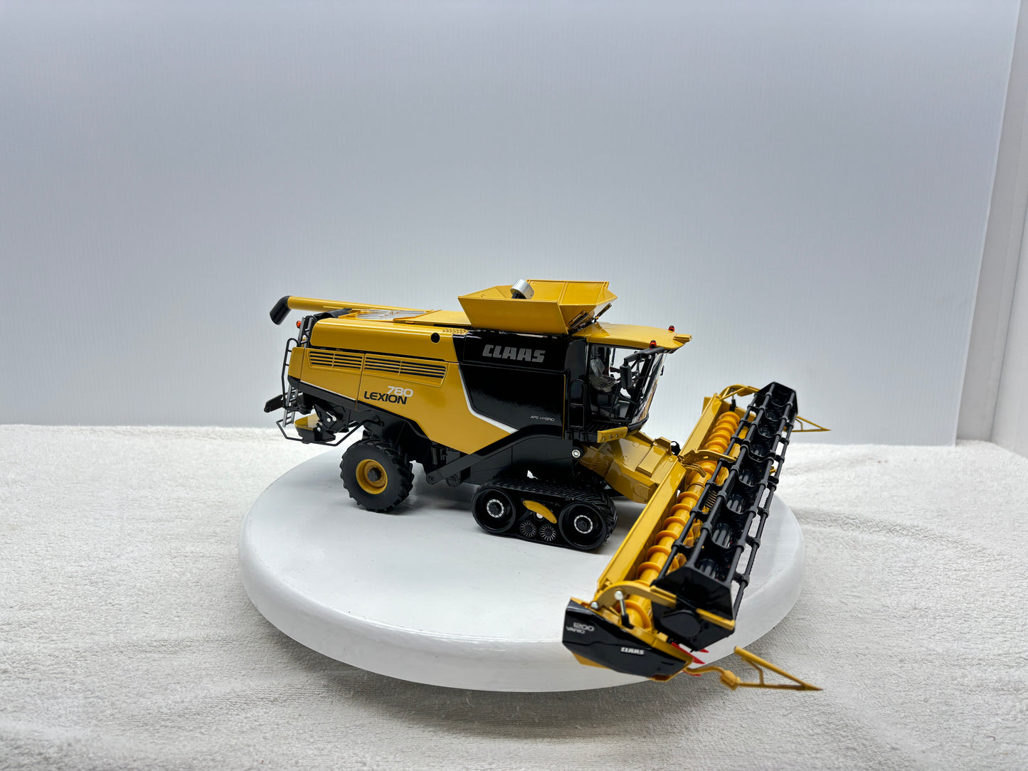 1/32 Claas Lexion 780TT