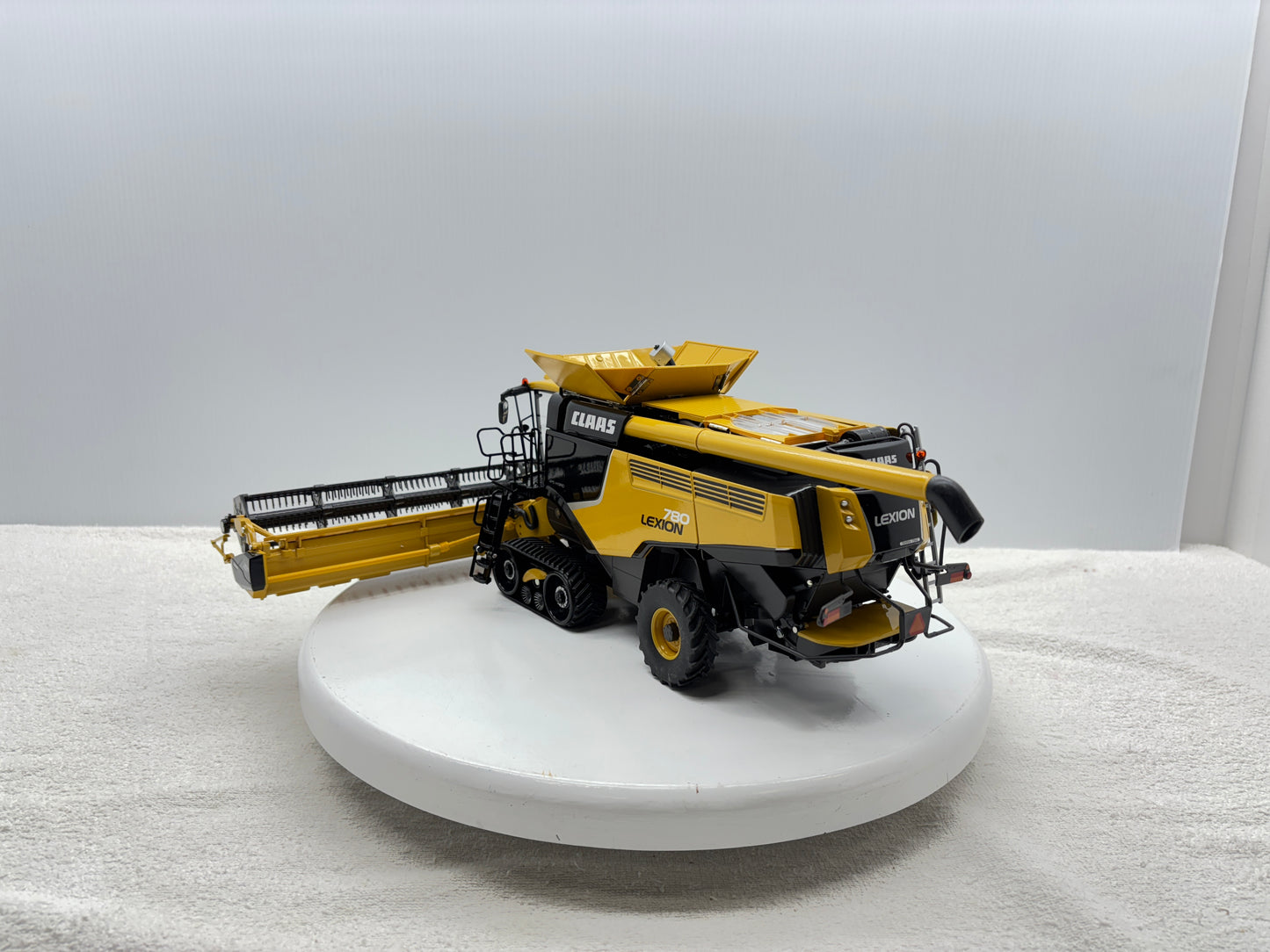 1/32 Claas Lexion 780TT