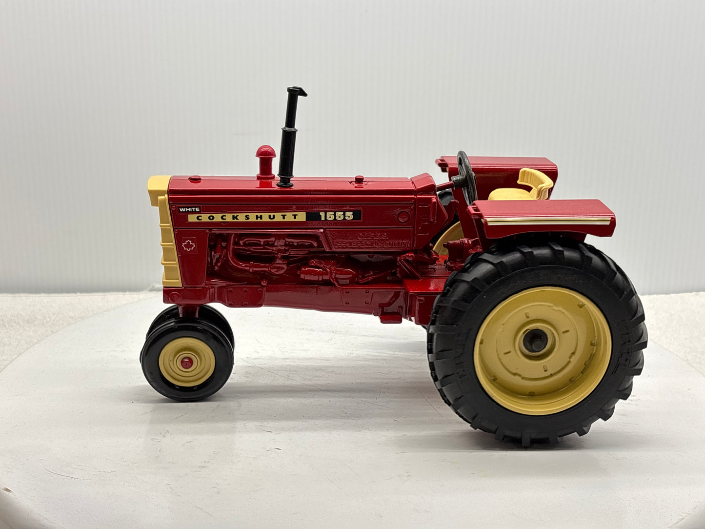 1/16 Cockshutt 1555 C.I.F.E.S