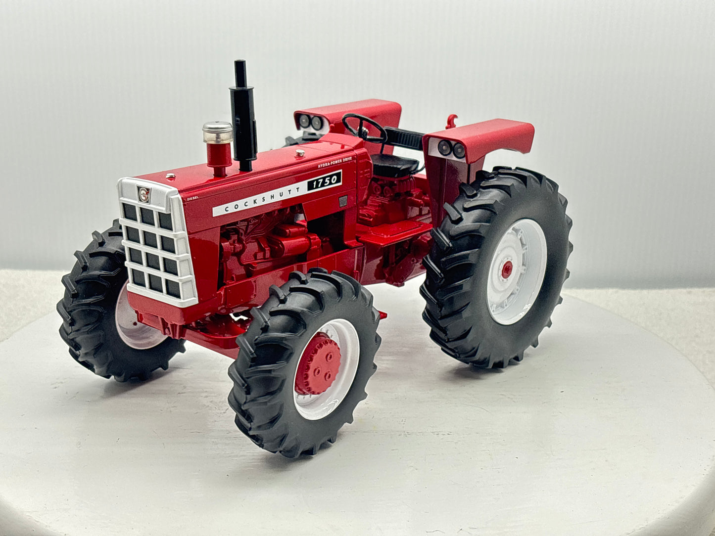 1/16 Cockshutt 1750 FWA