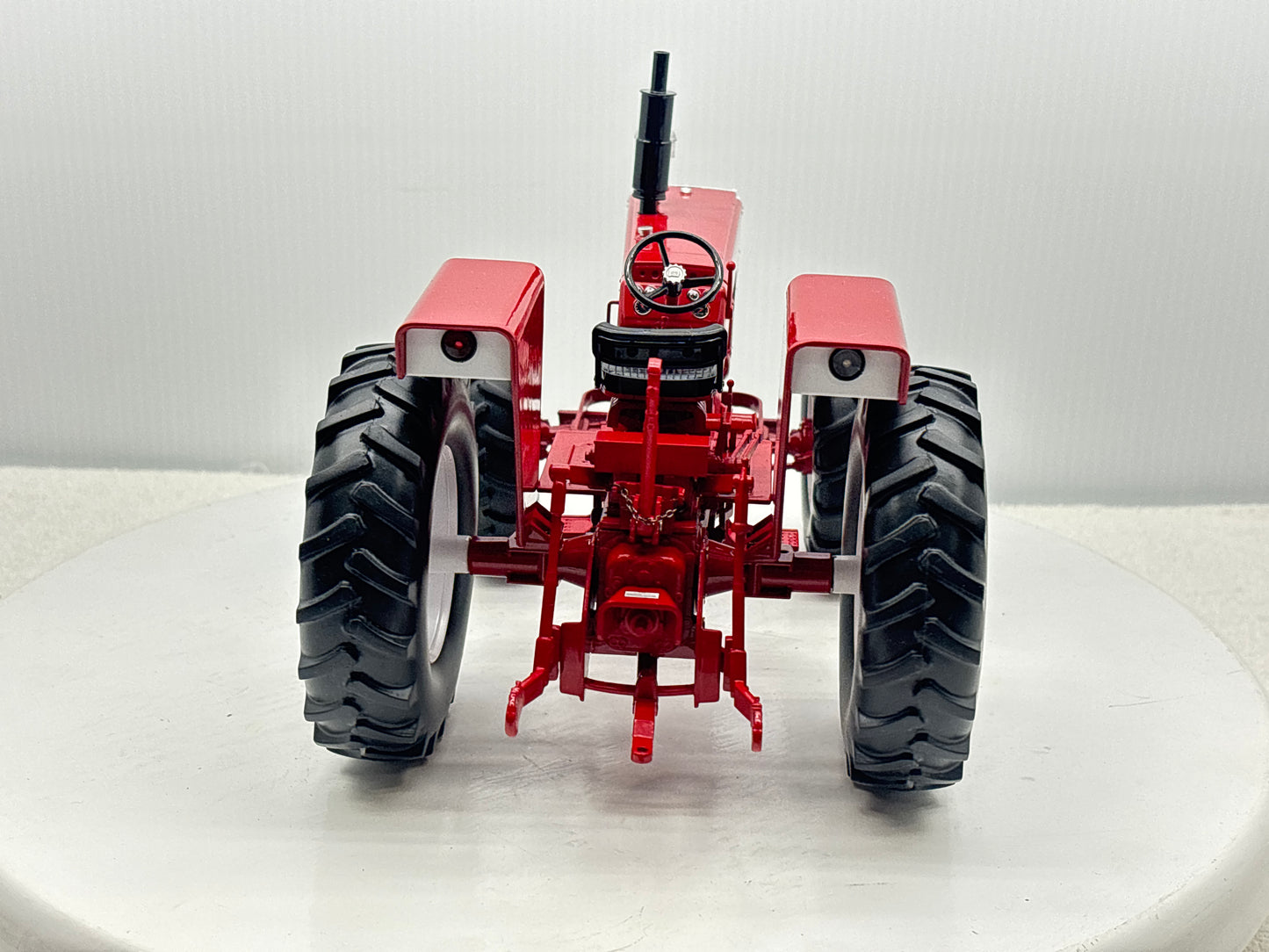 1/16 Cockshutt 1750 FWA