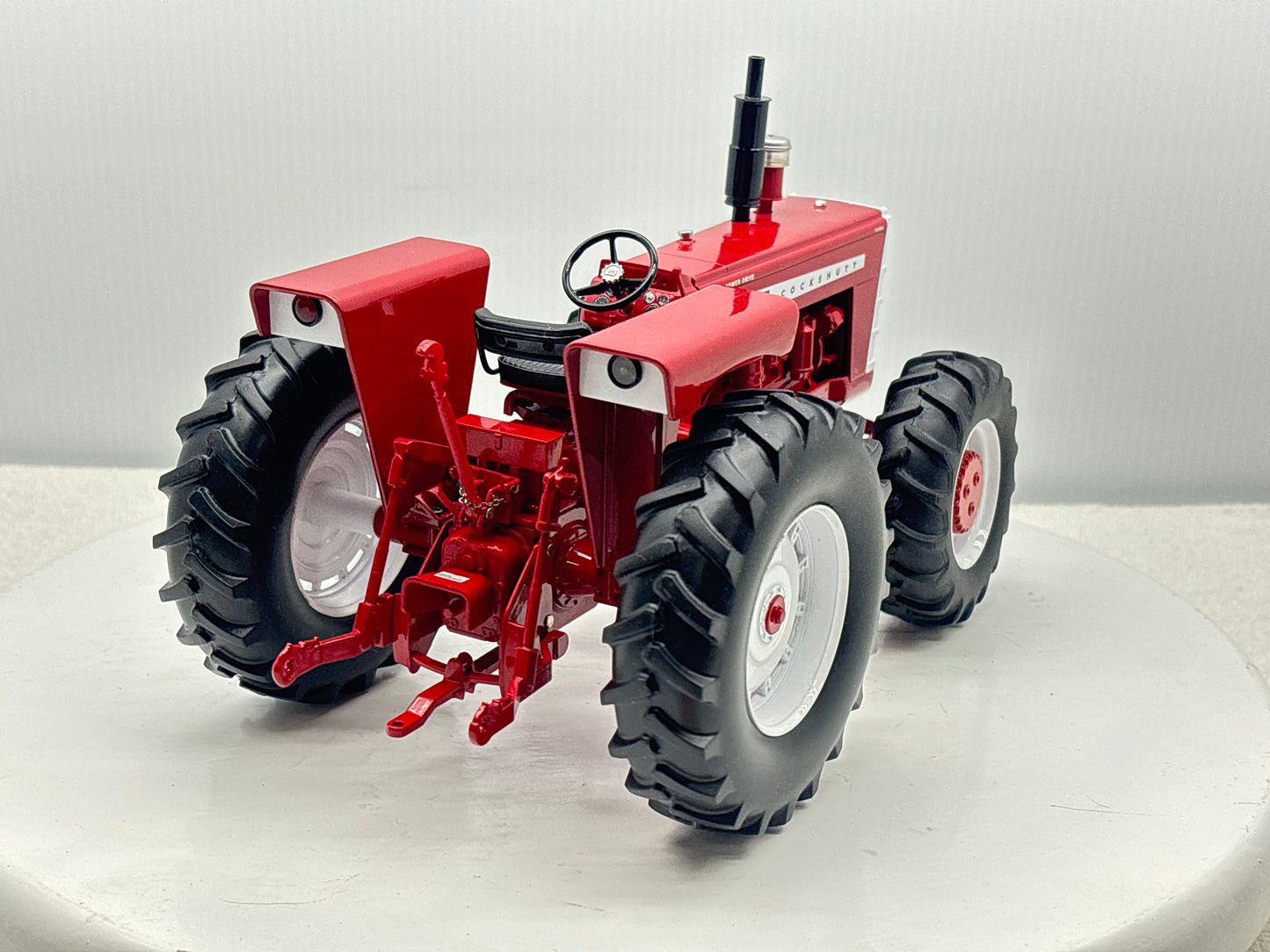 1/16 Cockshutt 1750 FWA