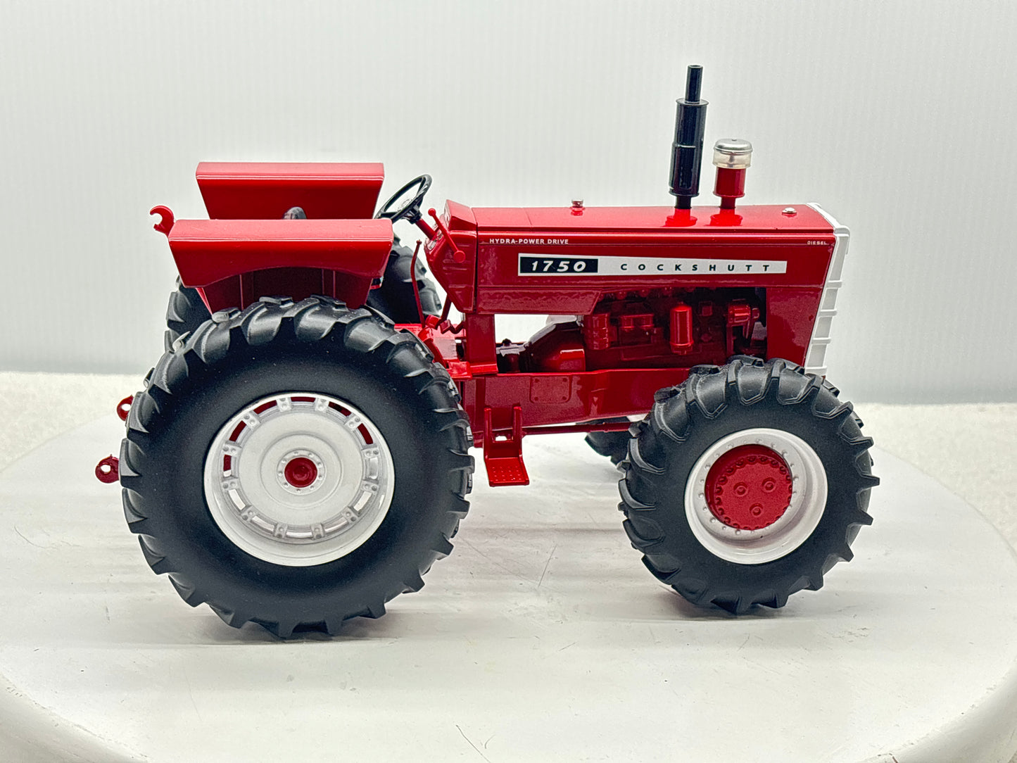 1/16 Cockshutt 1750 FWA