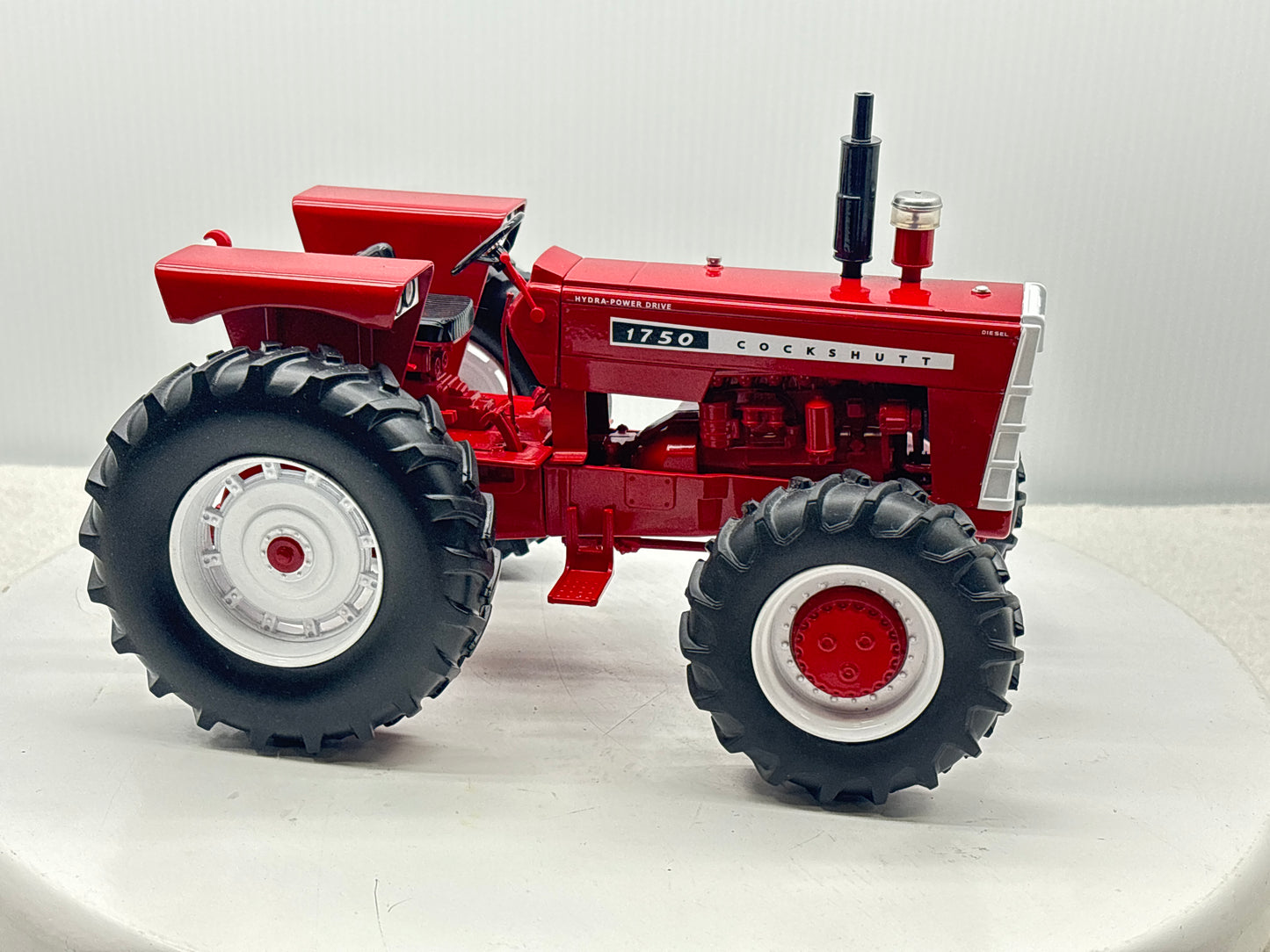1/16 Cockshutt 1750 FWA