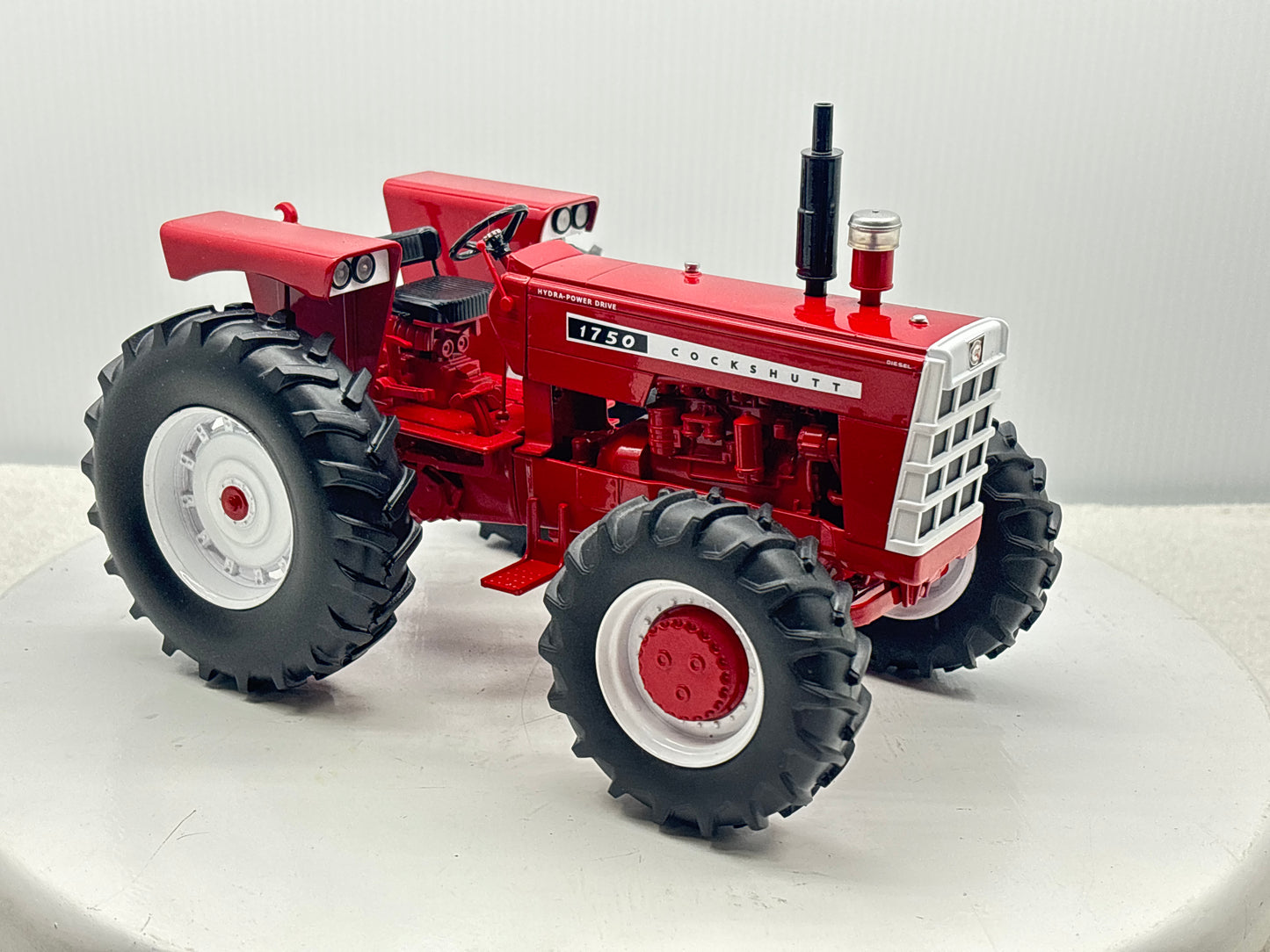 1/16 Cockshutt 1750 FWA