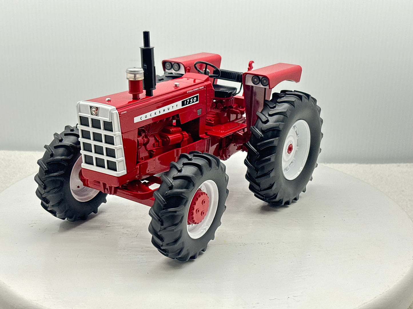 1/16 Cockshutt 1750 FWA