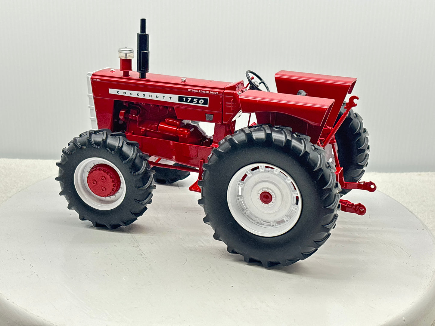 1/16 Cockshutt 1750 FWA