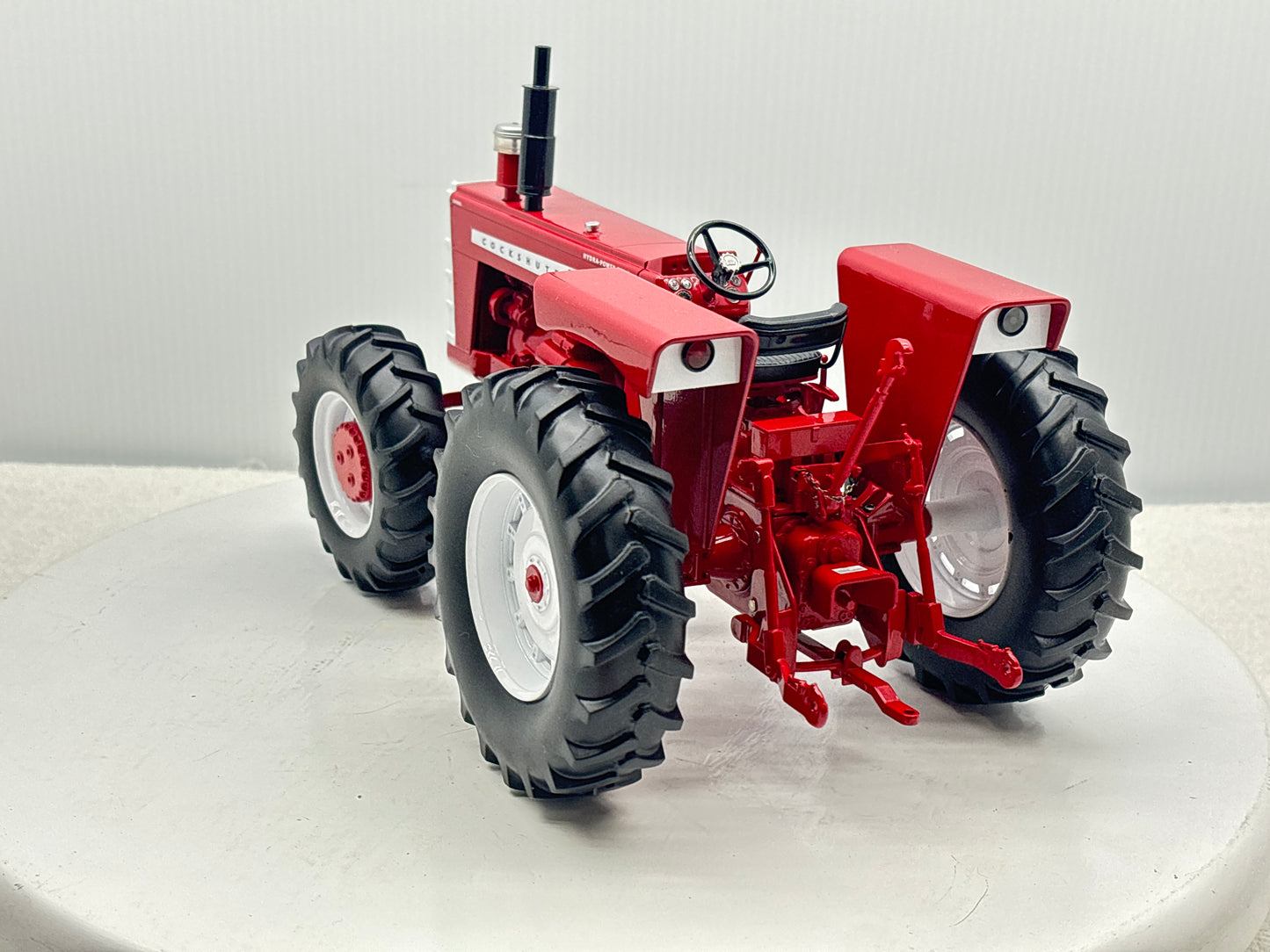 1/16 Cockshutt 1750 FWA