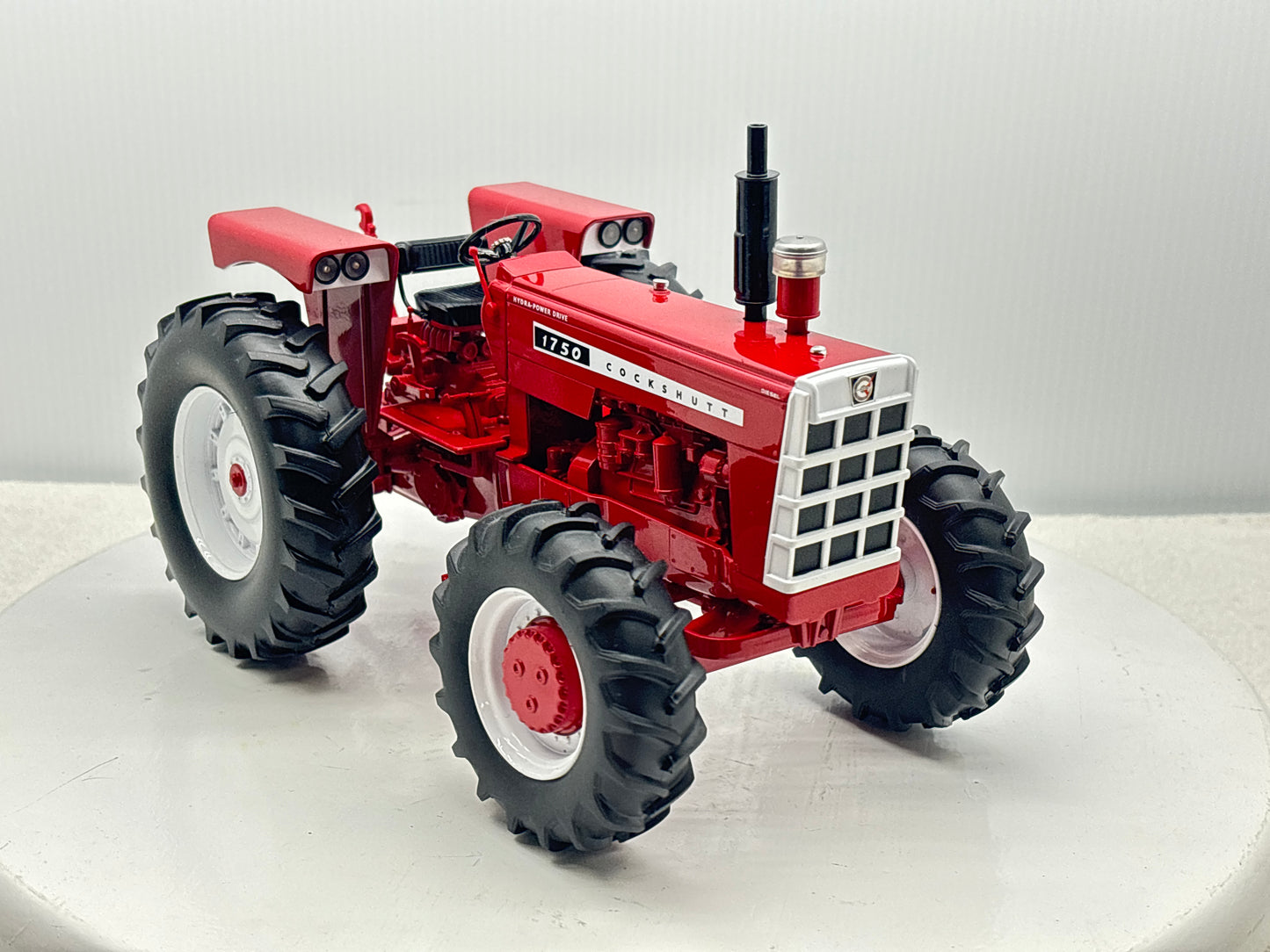 1/16 Cockshutt 1750 FWA