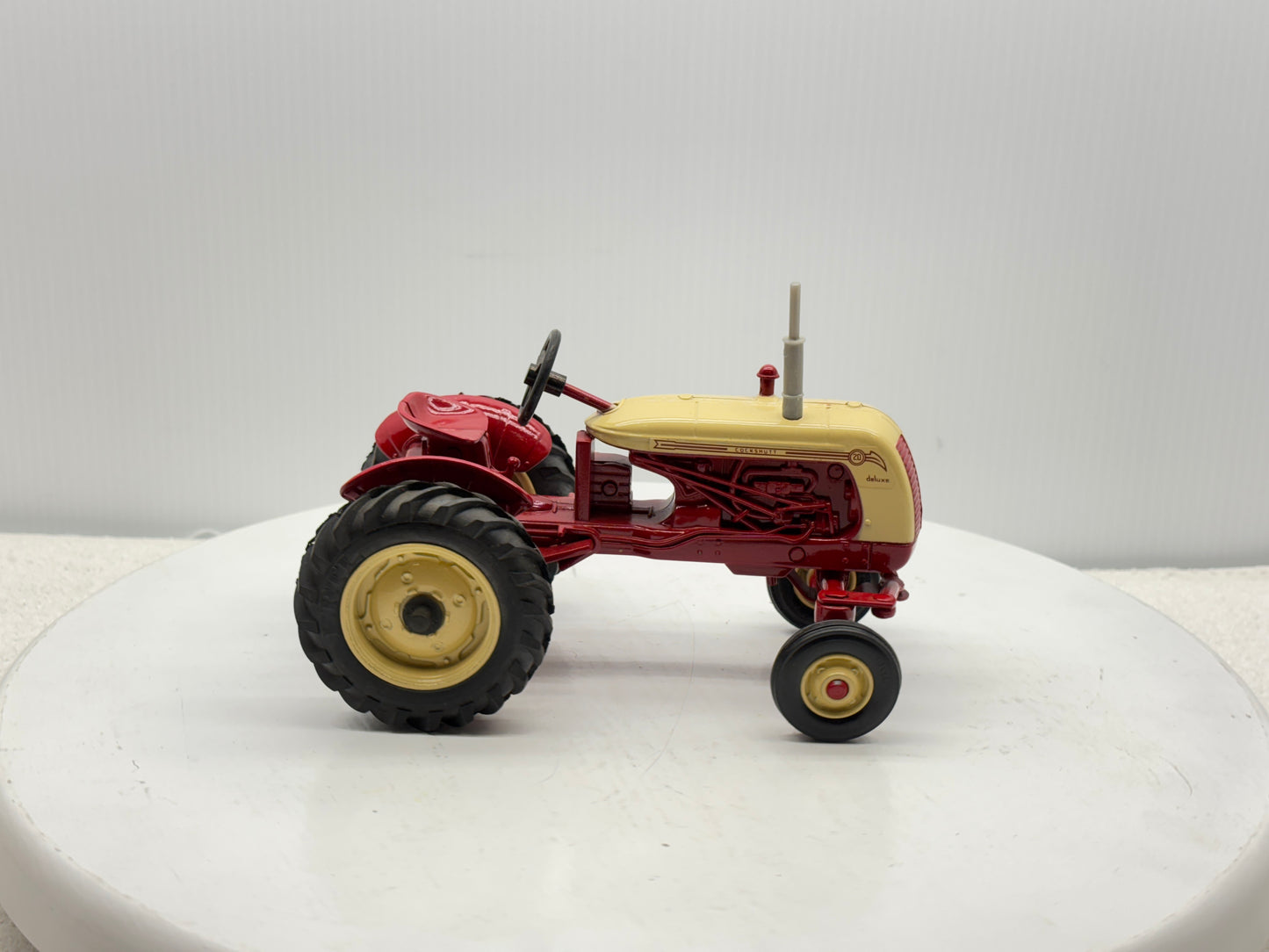 1/16 Cockshutt 20 Deluxe