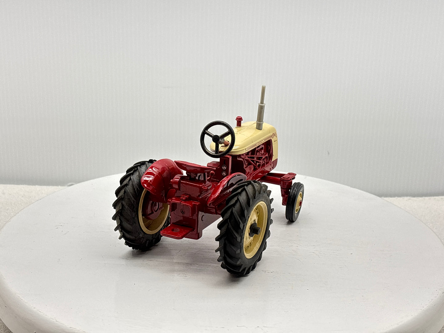 1/16 Cockshutt 20 Deluxe