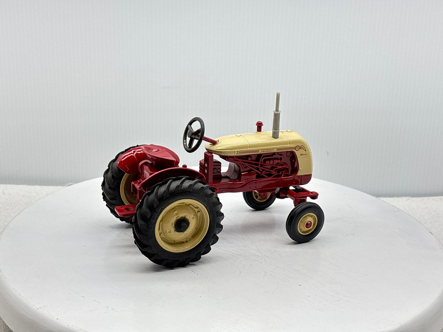 1/16 Cockshutt 20 Deluxe