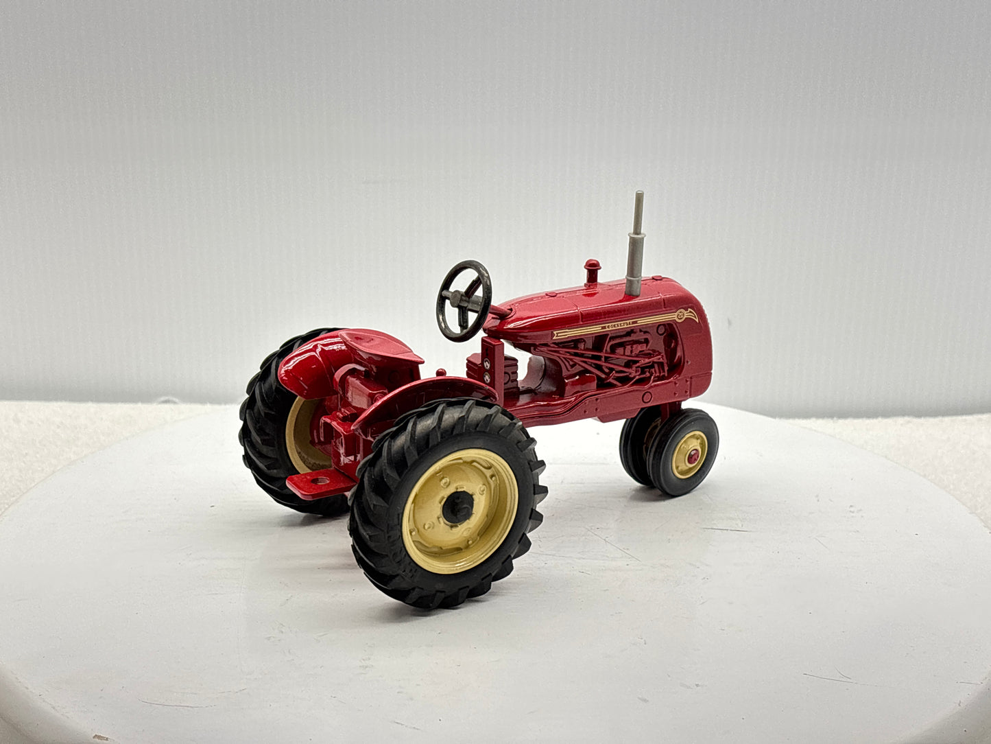 1/16 Cockshutt 20 Narrow Front