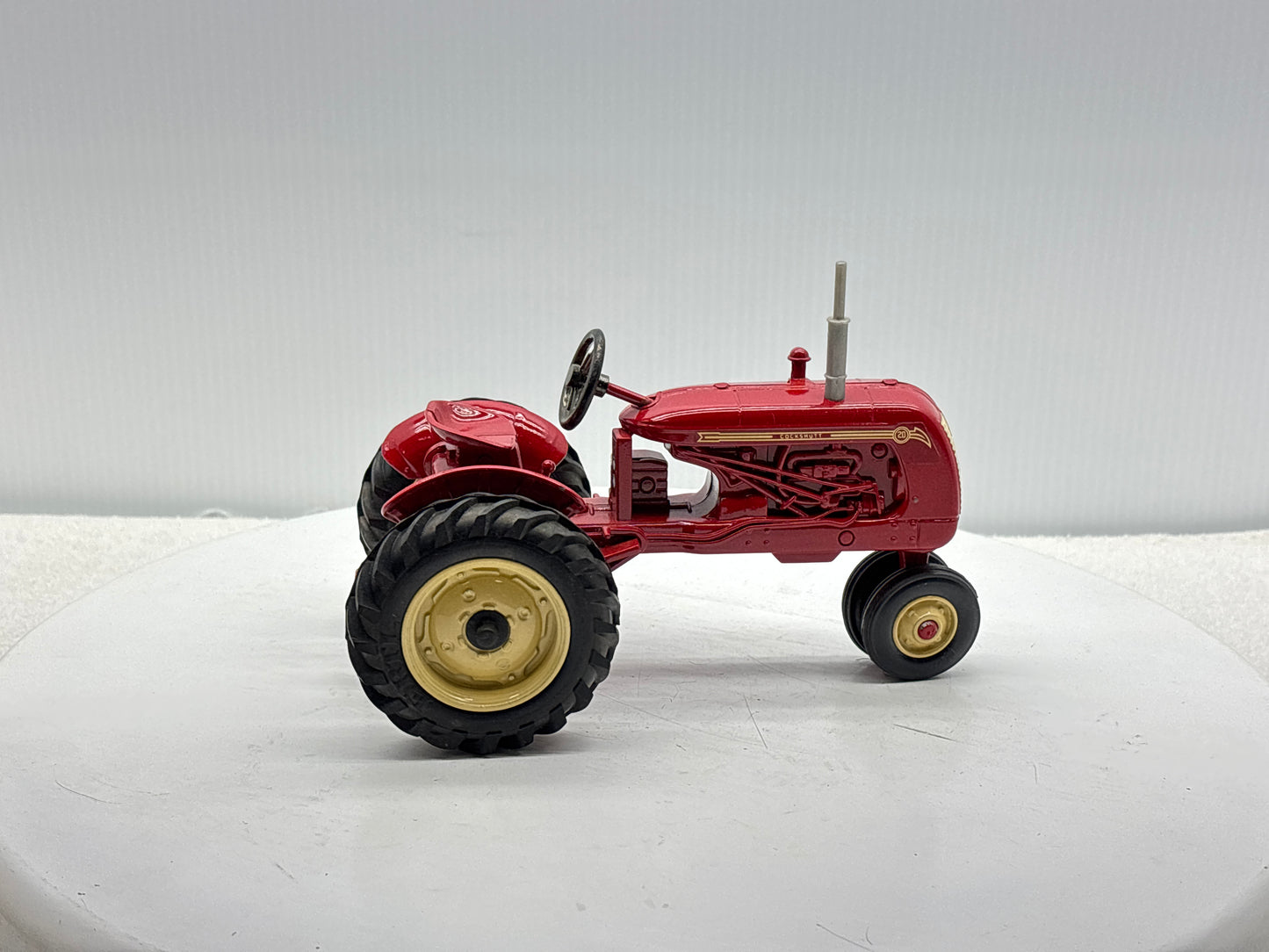 1/16 Cockshutt 20 Narrow Front