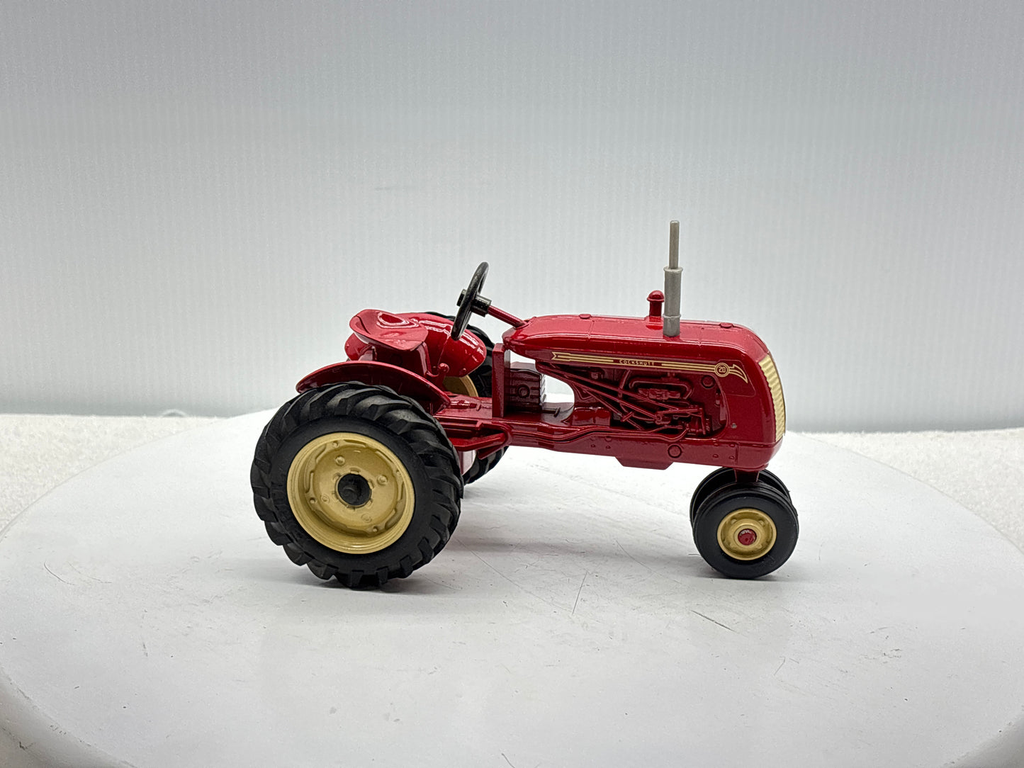 1/16 Cockshutt 20 Narrow Front