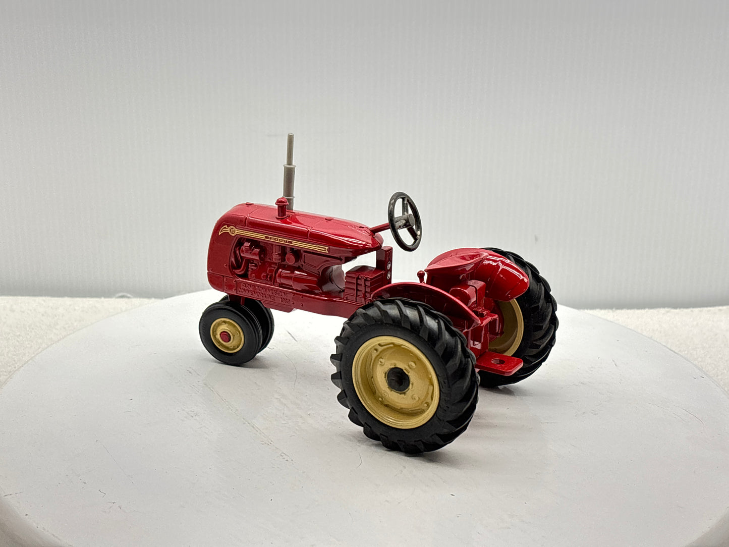 1/16 Cockshutt 20 Narrow Front