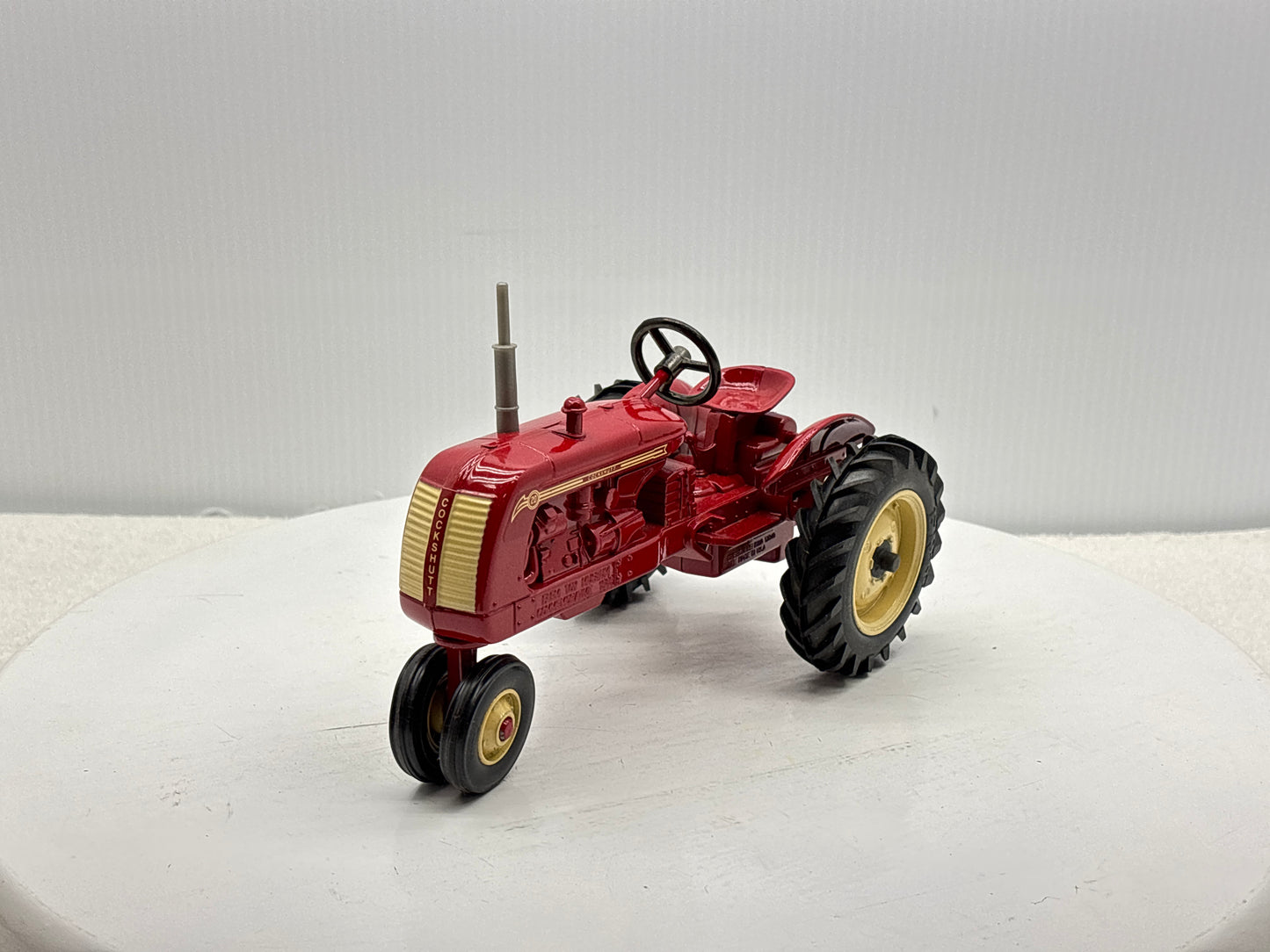1/16 Cockshutt 20 Narrow Front