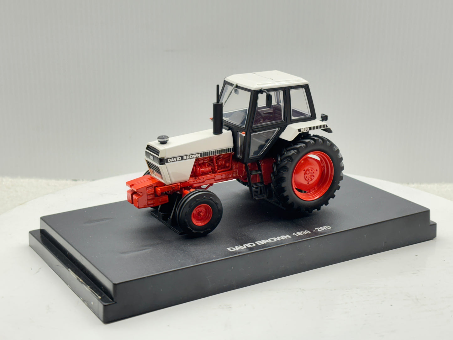 1/32 David Brown 2WD