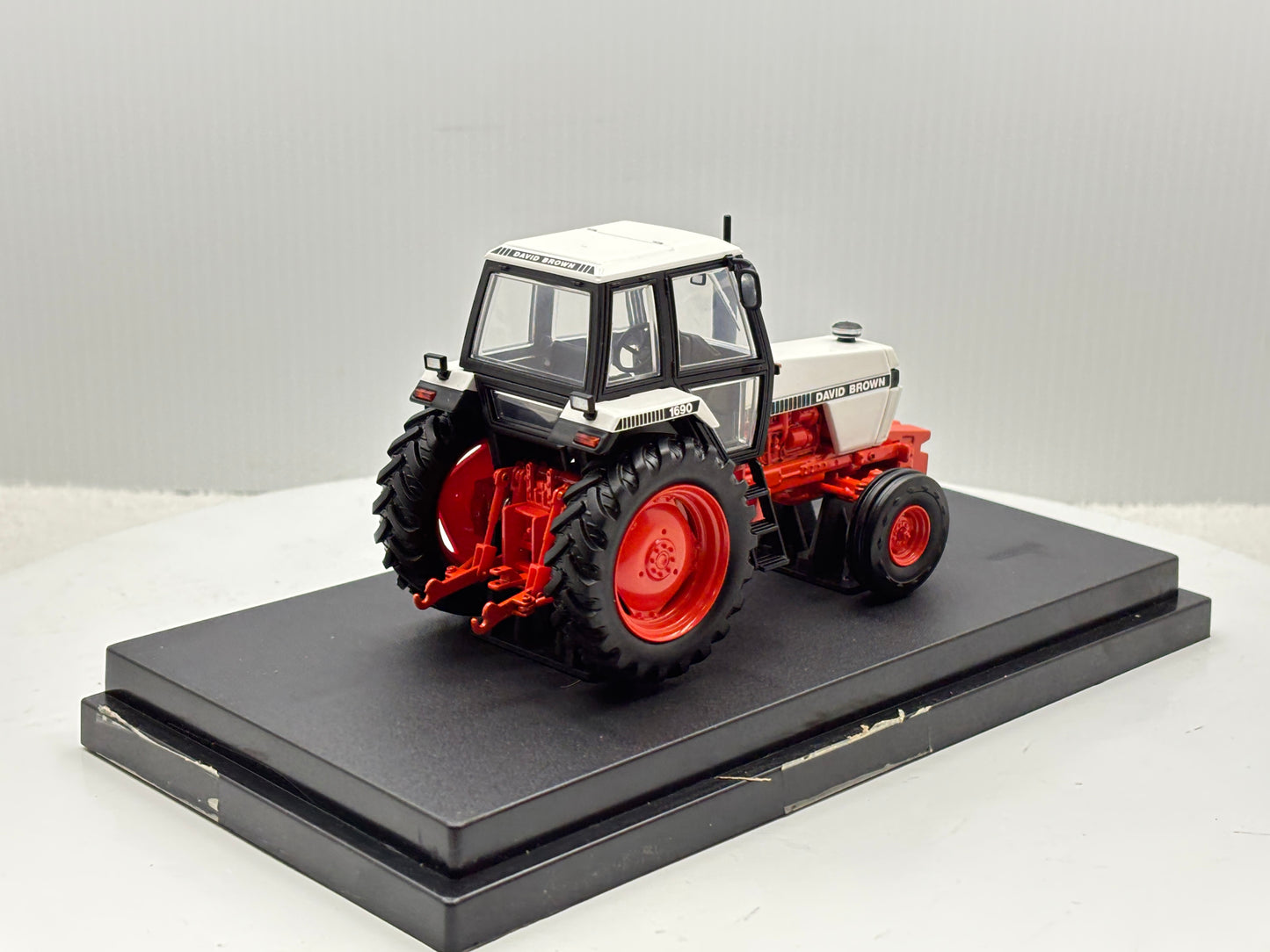1/32 David Brown 2WD