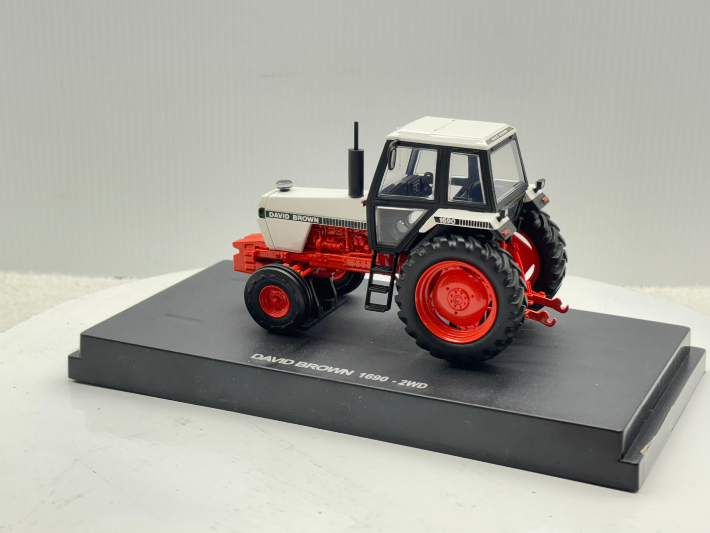 1/32 David Brown 2WD