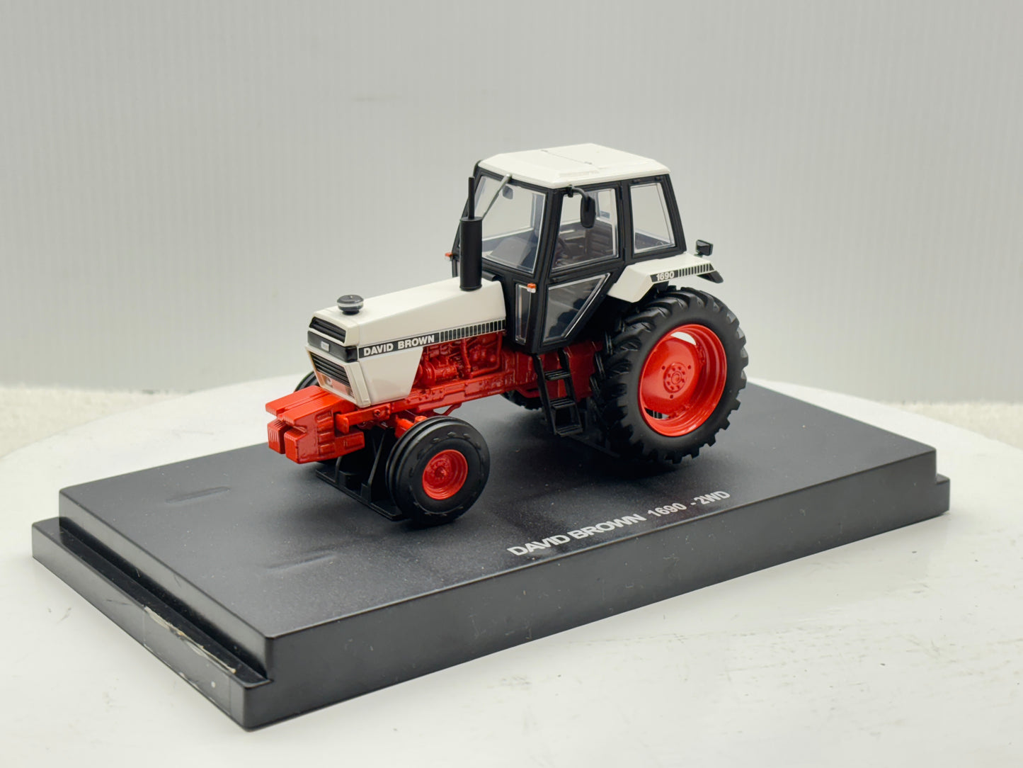 1/32 David Brown 2WD