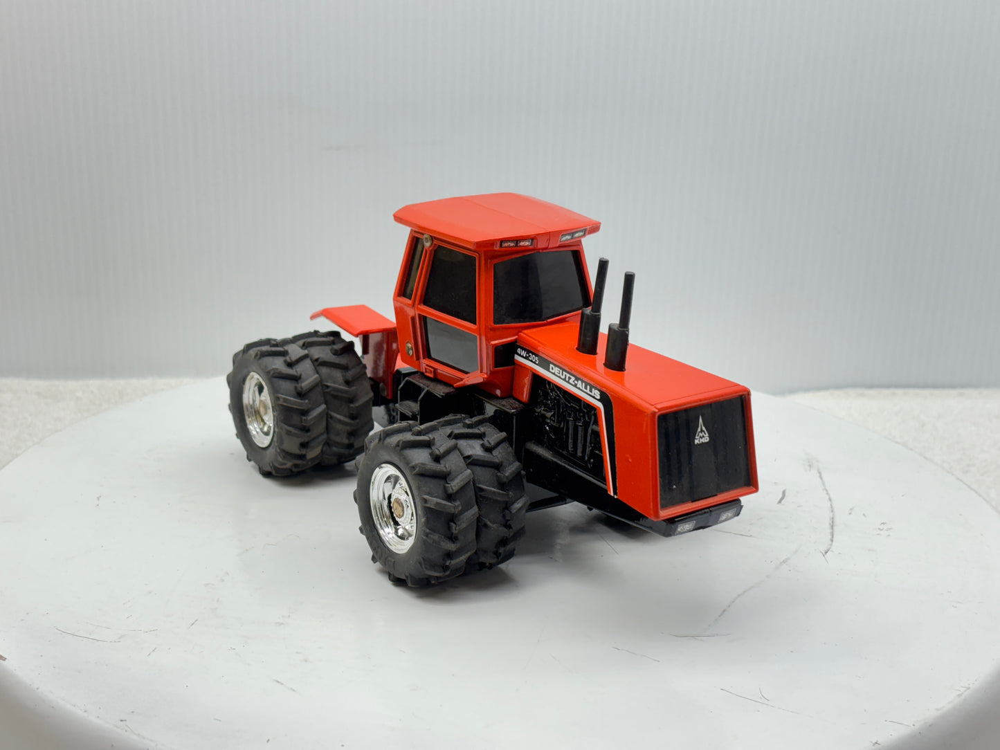 1/32 Deutz-Allis 4W-305 Chrome Rims