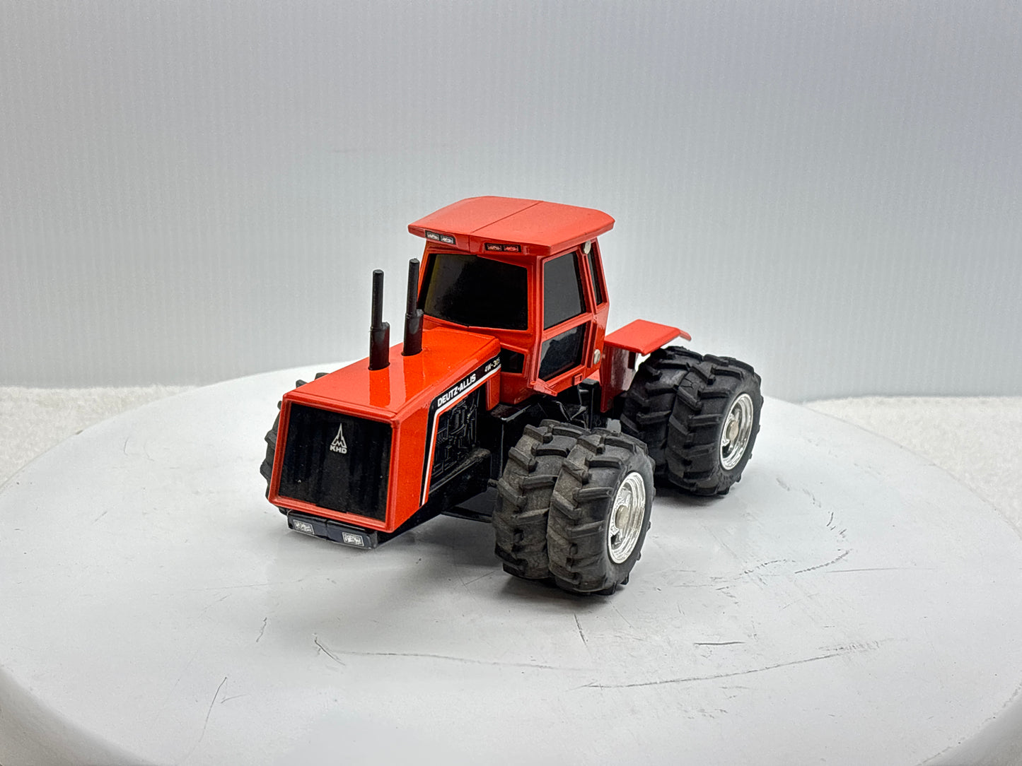 1/32 Deutz-Allis 4W-305 Chrome Rims