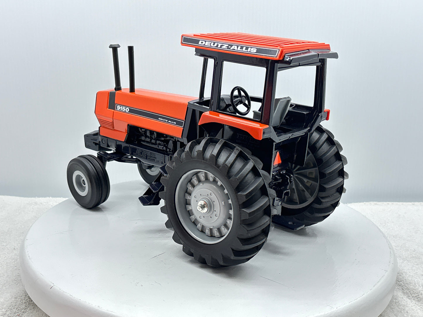 1/16 Deutz-Allis 9150 2wd Orange Special Edition
