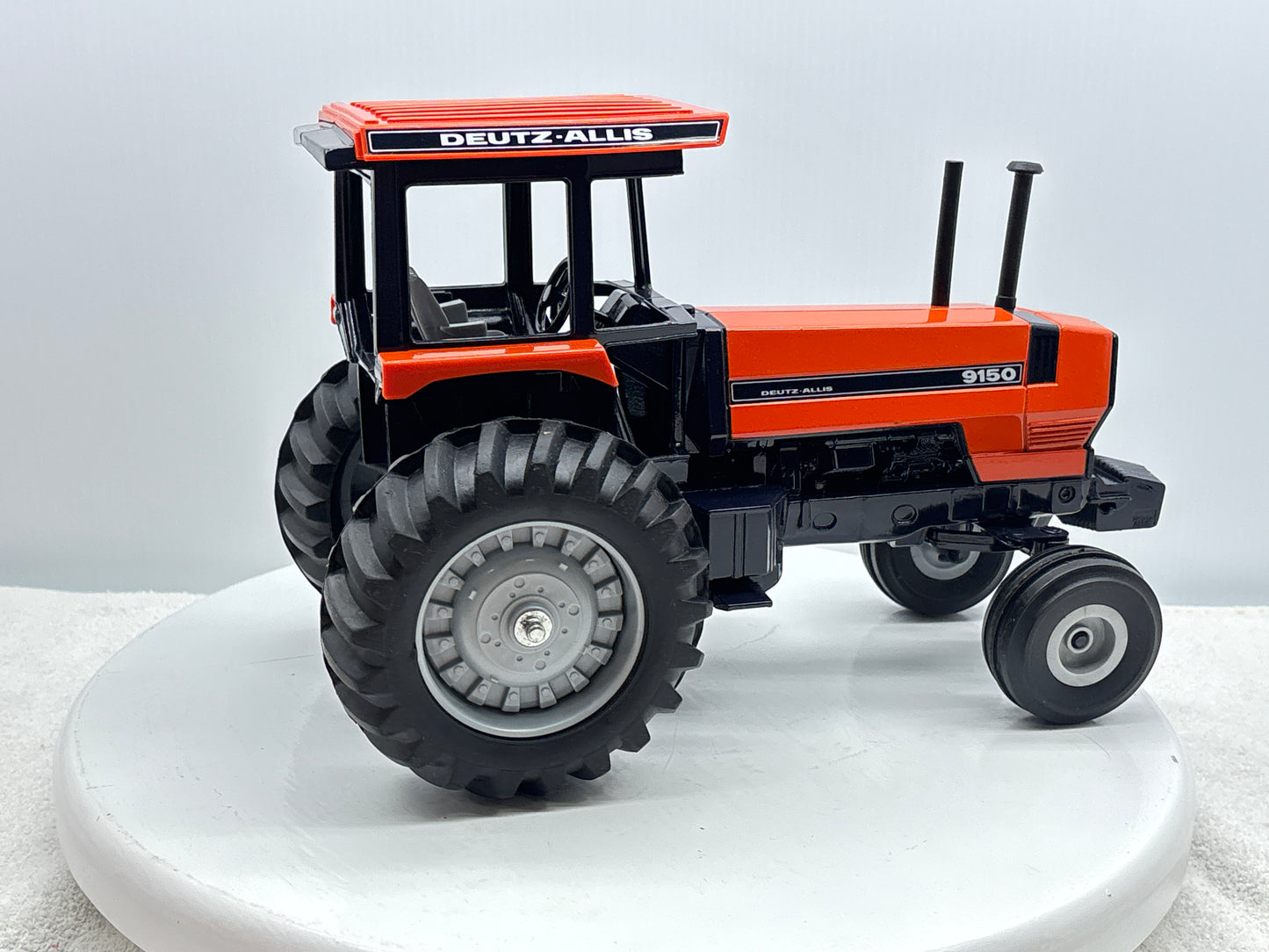1/16 Deutz-Allis 9150 2wd Orange Special Edition