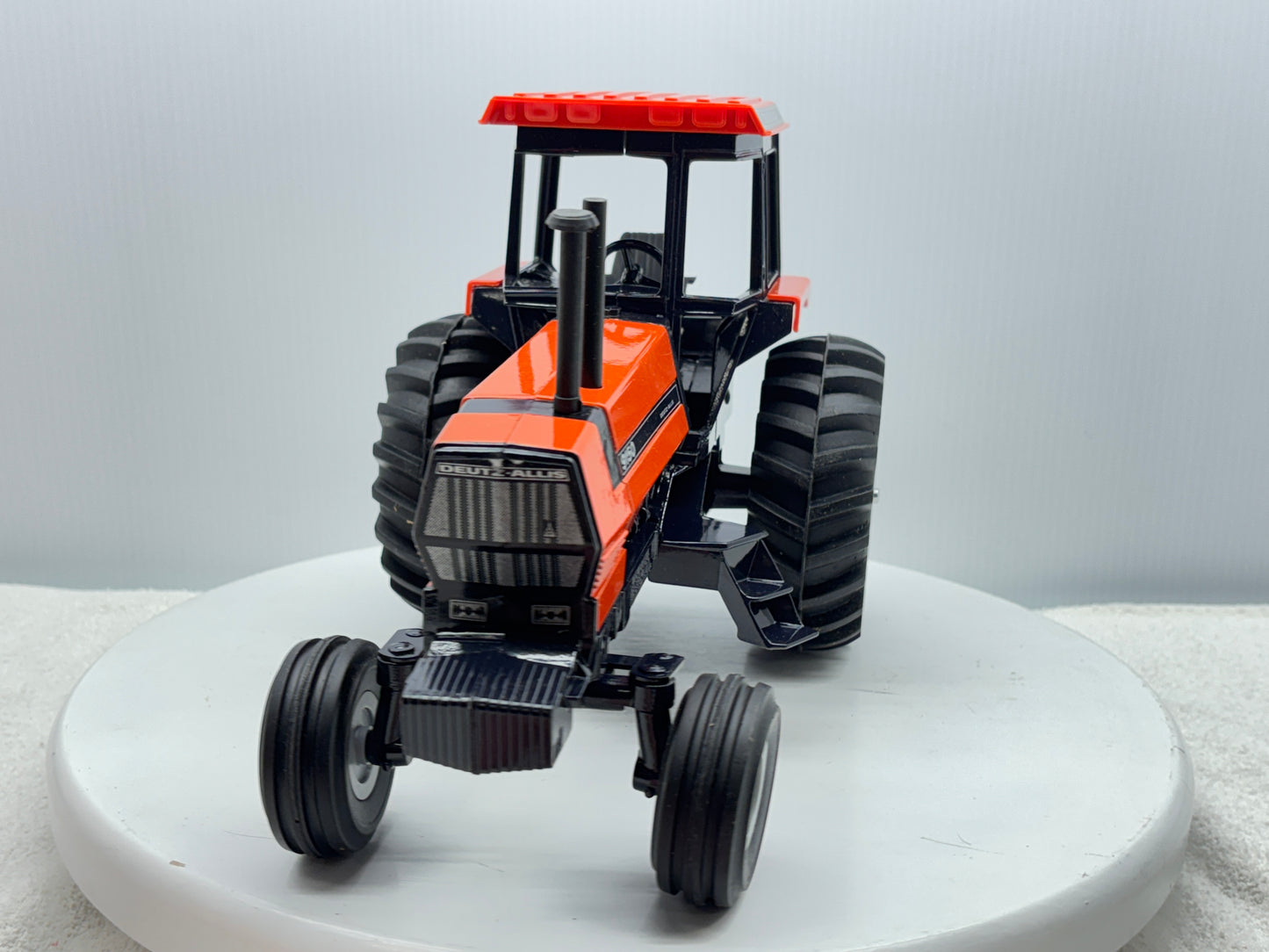1/16 Deutz-Allis 9150 2wd Orange Special Edition