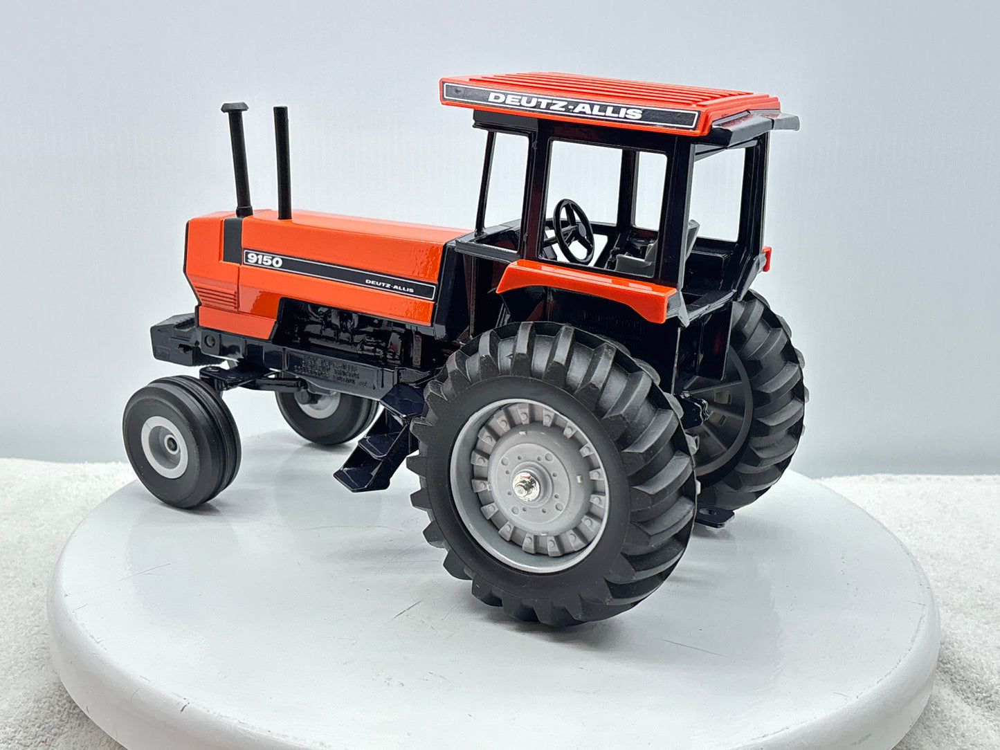 1/16 Deutz-Allis 9150 2wd Orange Special Edition